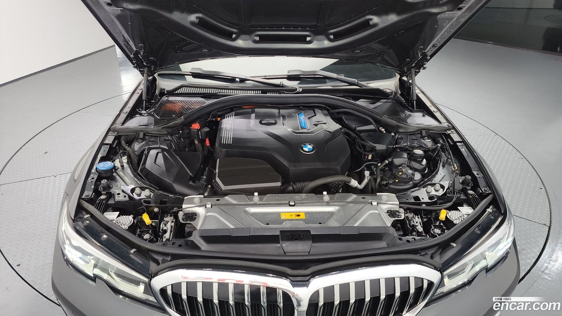 Main__Slider__Photo:3-Series BMW 2021.0-5