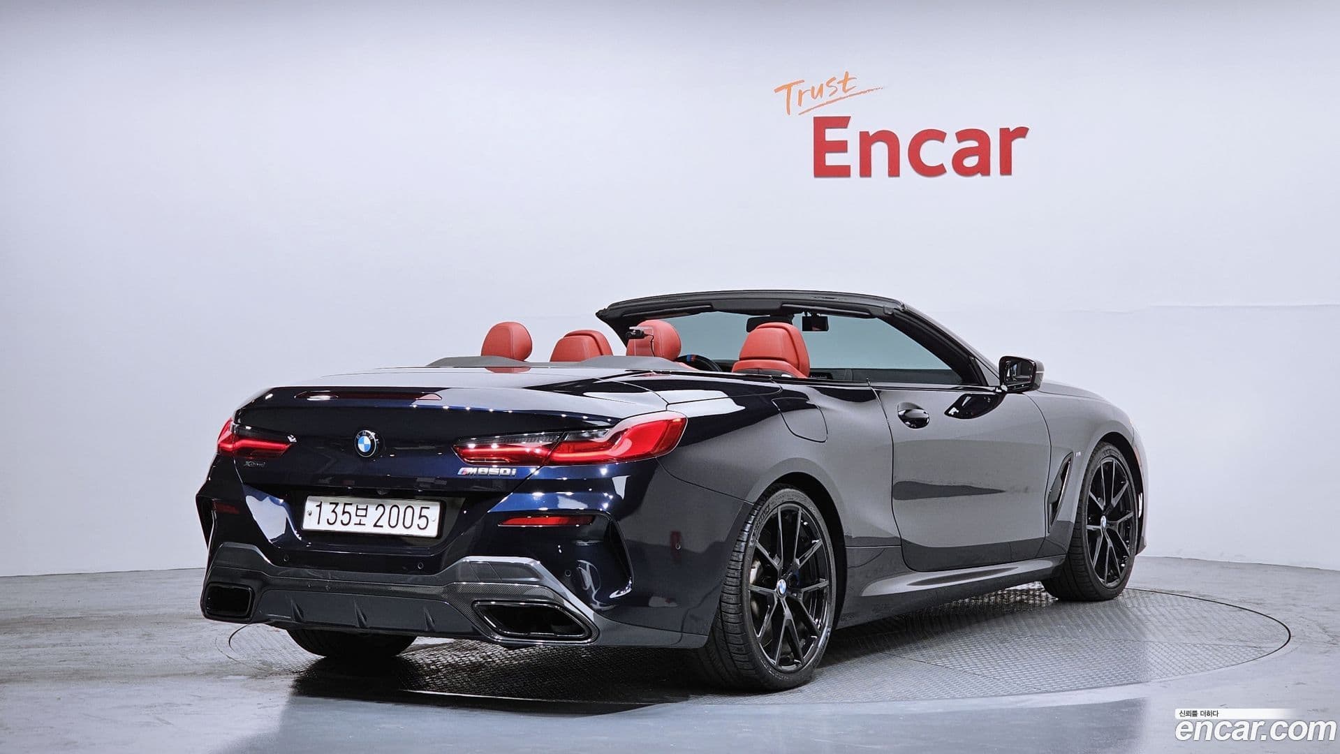 Main__Slider__Photo:8-Series BMW 2019.11-1