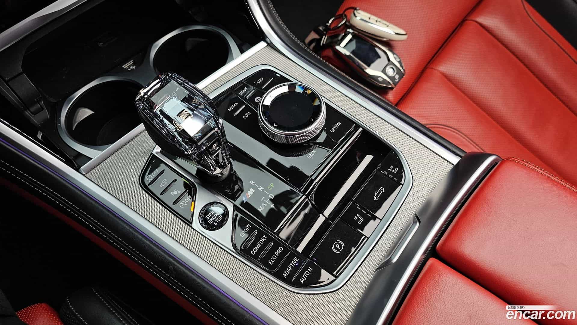 8-Series BMW 2019.11-INNER-009