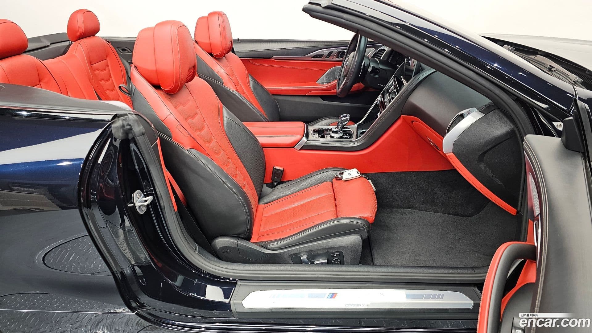 Main__Slider__Photo:8-Series BMW 2019.11-9