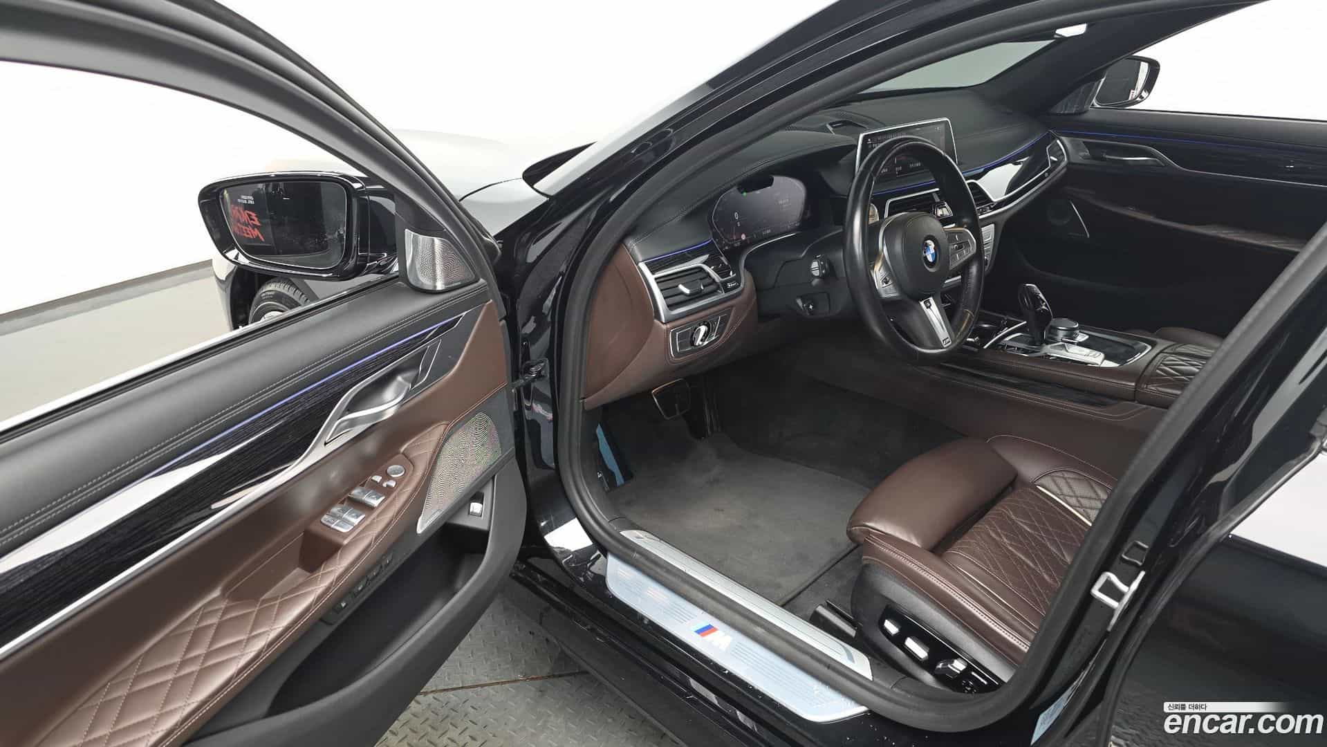 7-Series BMW 2022.4-OPTION-016