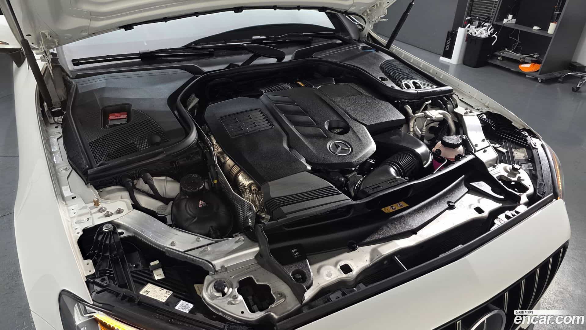 E-Class Mercedes-Benz 2022.7-INNER-006