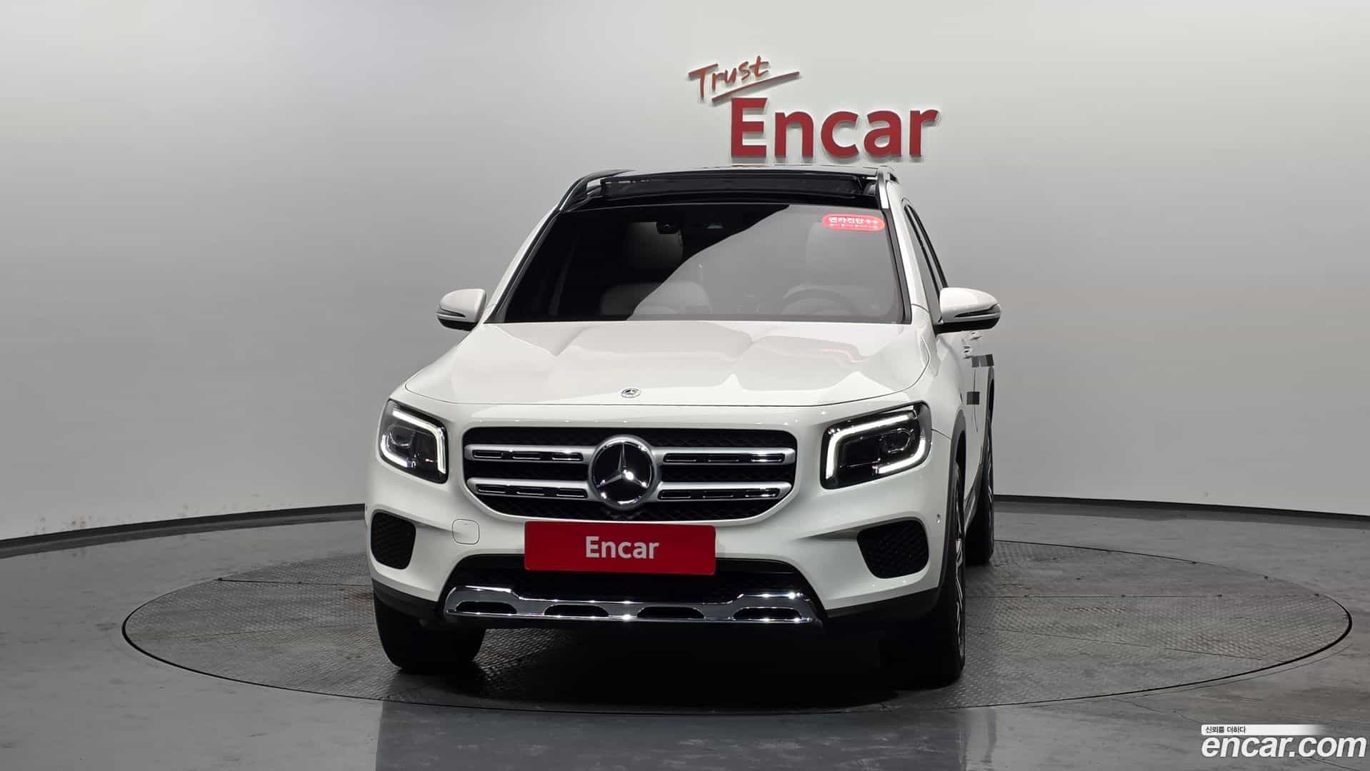 GLB-Class Mercedes-Benz 2021.3-OUTER-003