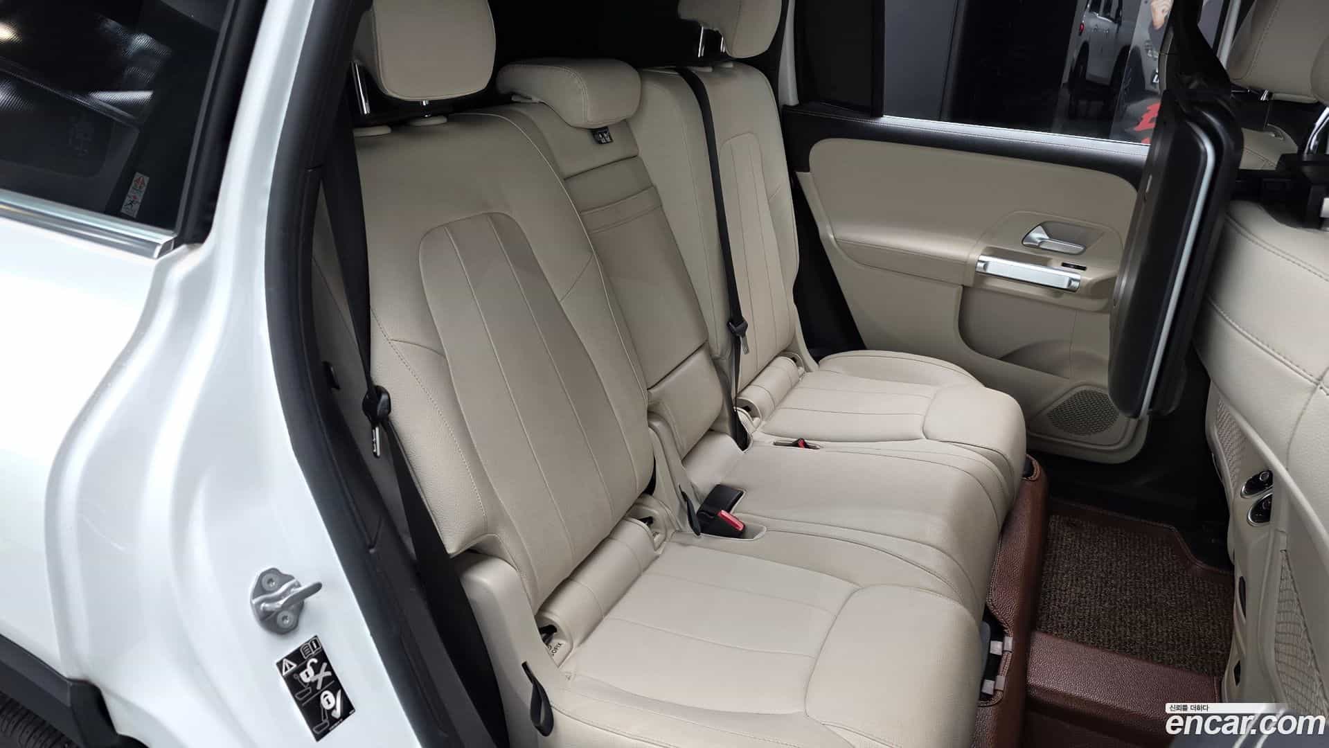 GLB-Class Mercedes-Benz 2021.3-OPTION-016