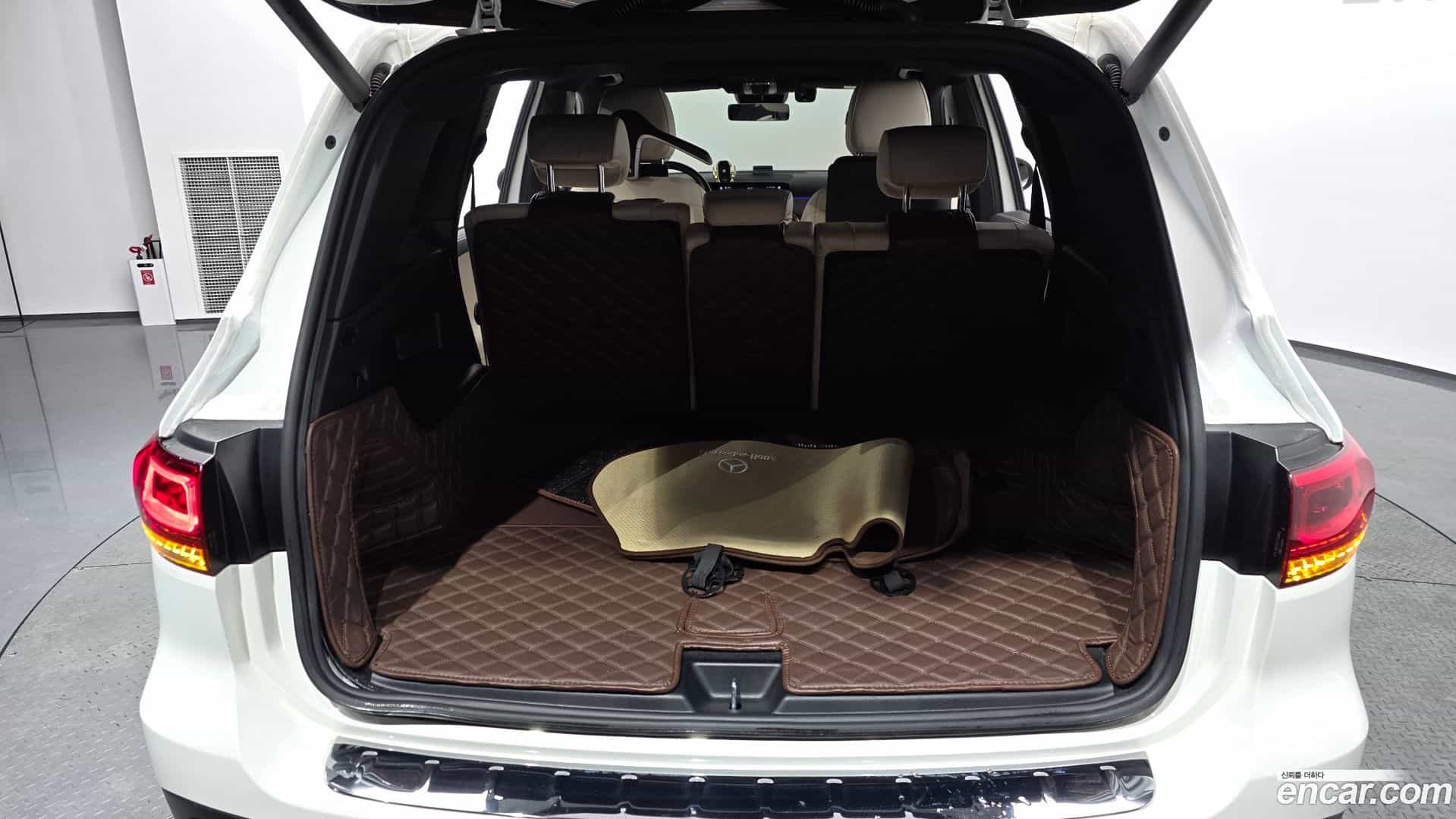 GLB-Class Mercedes-Benz 2021.3-OPTION-024