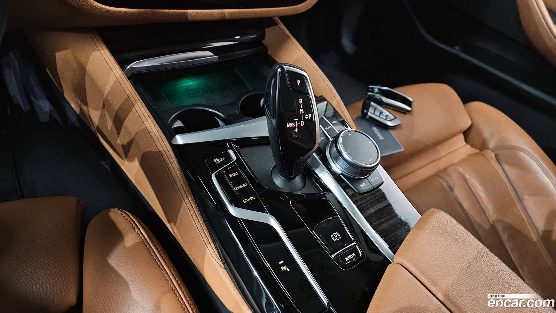 5-Series BMW 2021.0-INNER-009