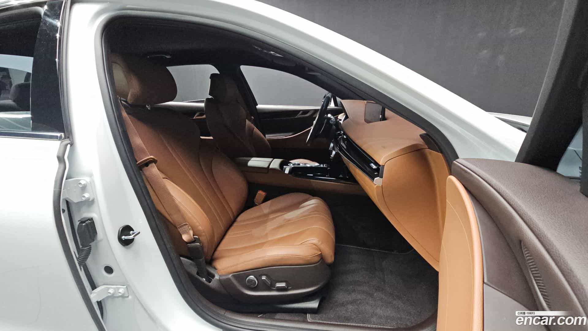 G80 Genesis 2022.8-OPTION-015