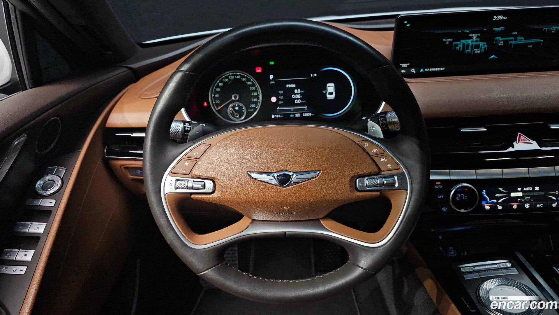 Main__Slider__Photo:G80 Genesis 2022.8-12