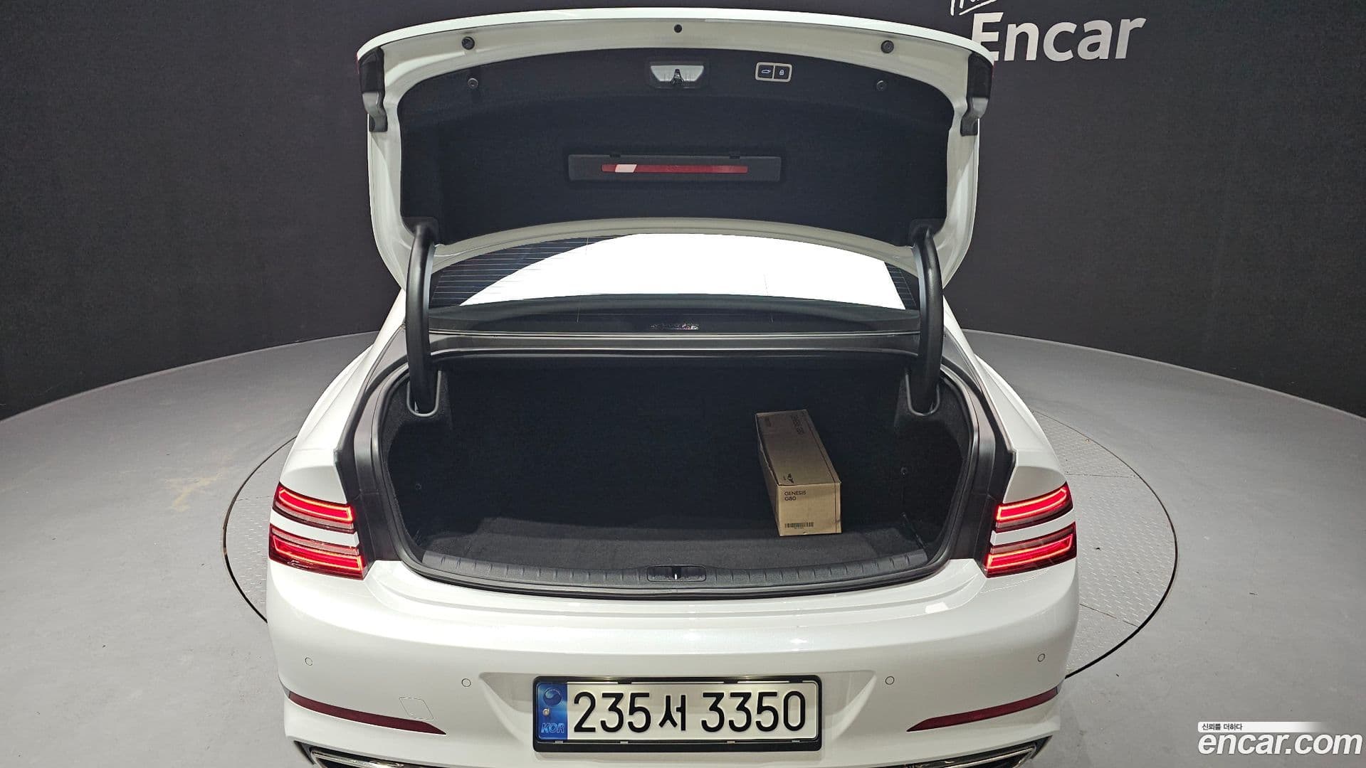 Main__Slider__Photo:G80 Genesis 2022.8-19