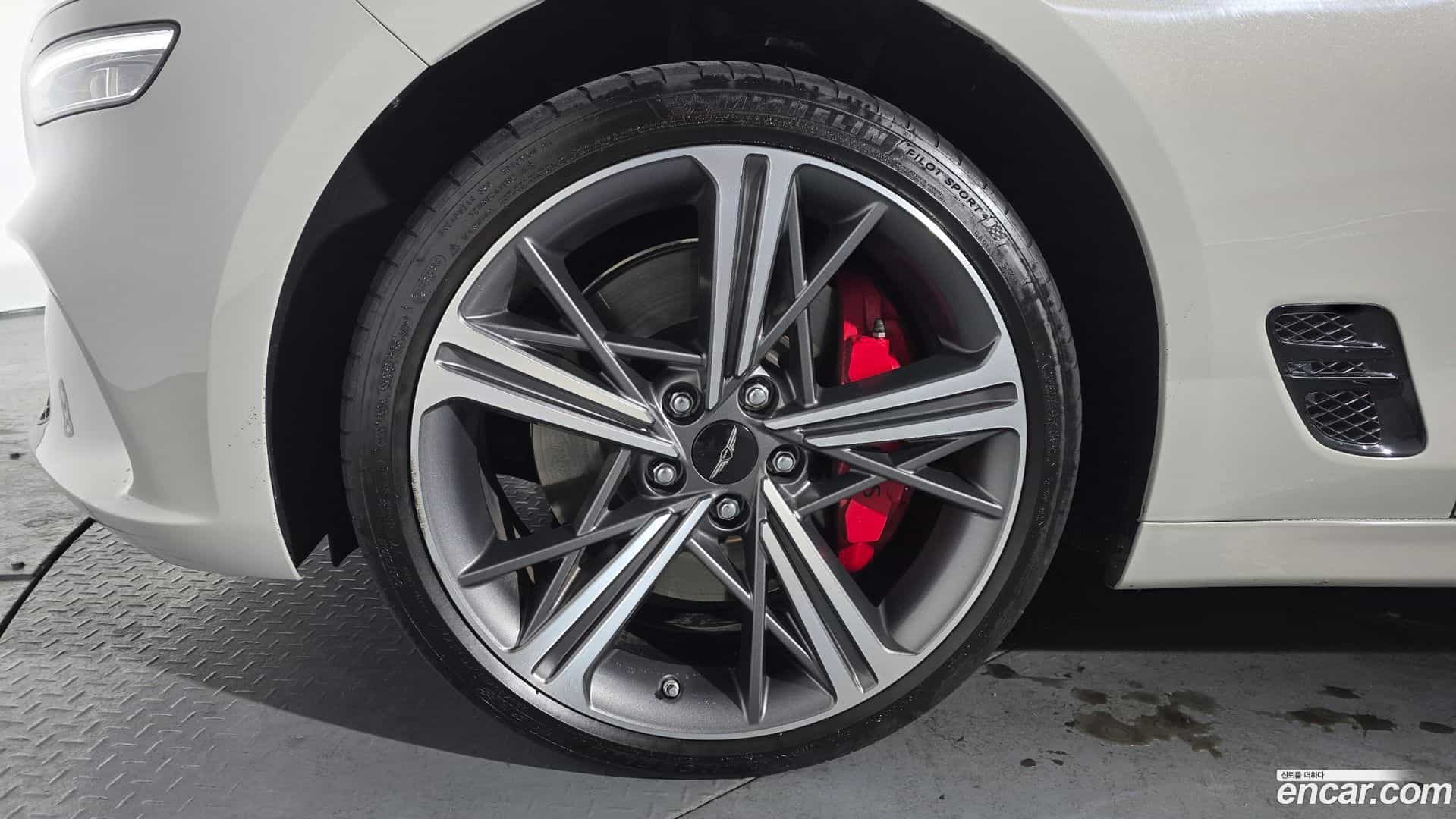 G70 Genesis 2023.5-OUTER-005