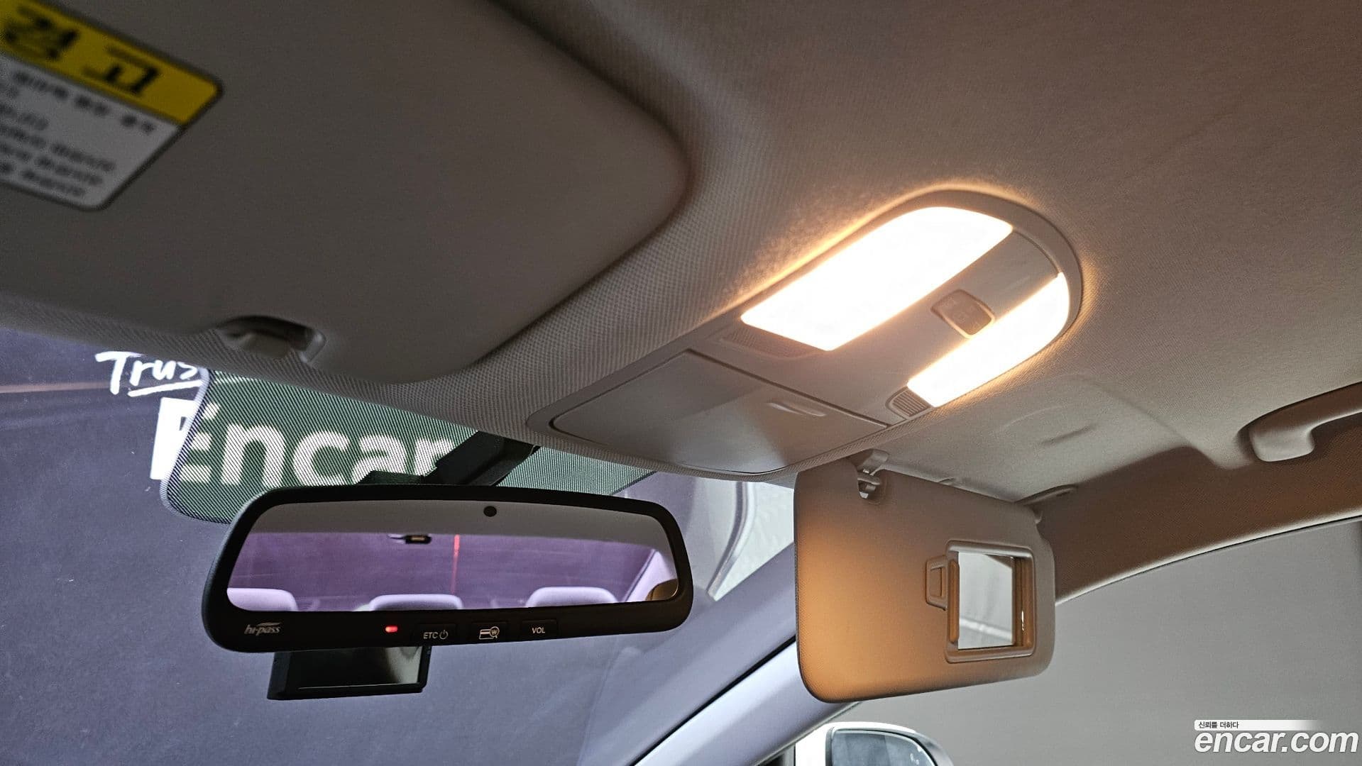 Main__Slider__Photo:AVANTE Hyundai 2017.3-15