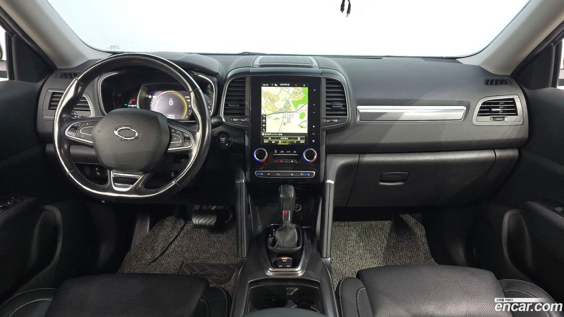 Main__Slider__Photo:QM6 Renault-KoreaSamsung 2019.9-6