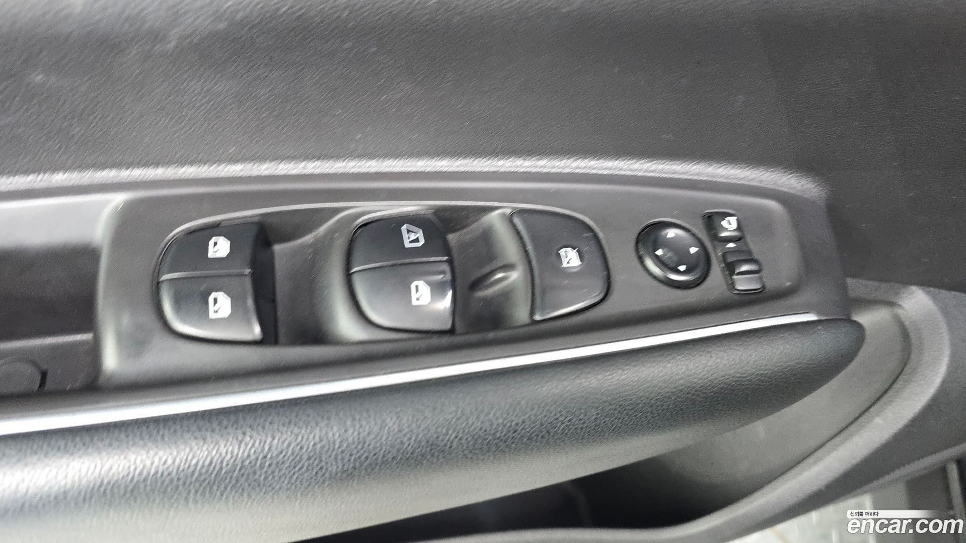 Main__Slider__Photo:QM6 Renault-KoreaSamsung 2019.9-18