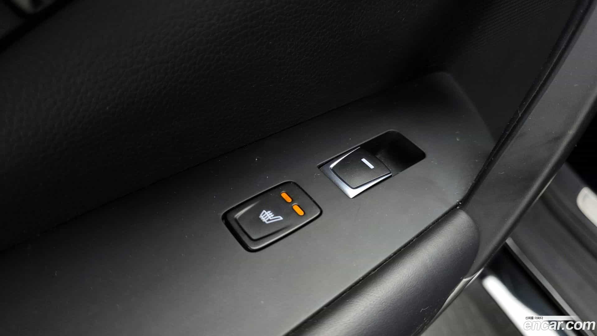 Grandeur Hyundai 2016.5-OPTION-021