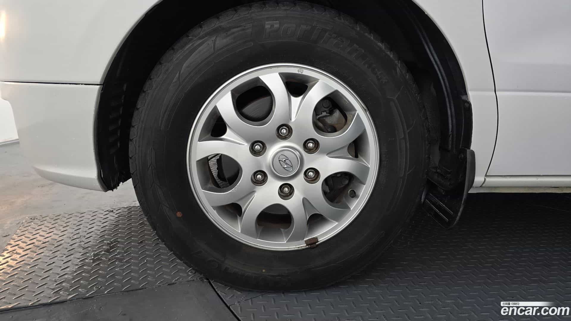 Starex Hyundai 2012.5-OUTER-005