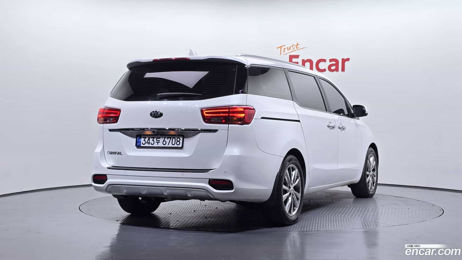 Canival Kia 2018.3-OUTER-002