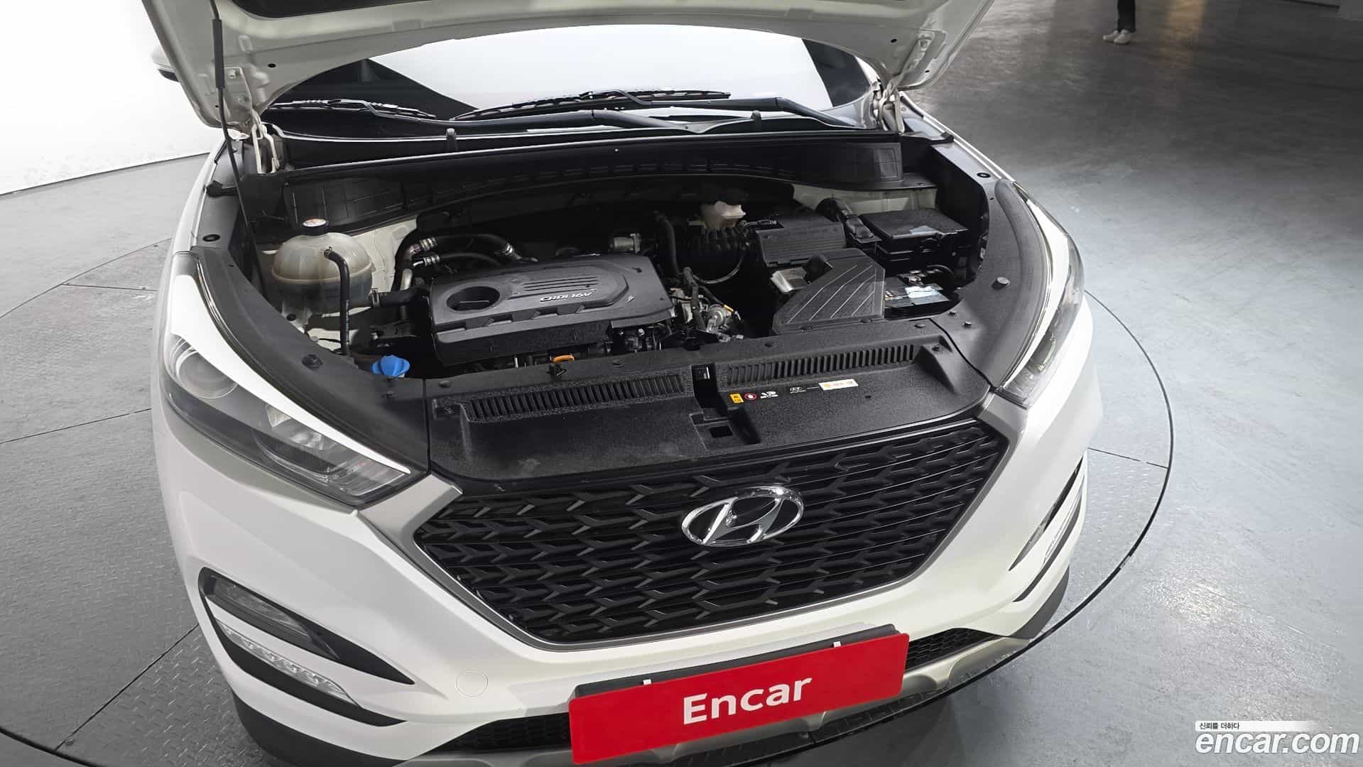 Tucson Hyundai 2017.5-INNER-006