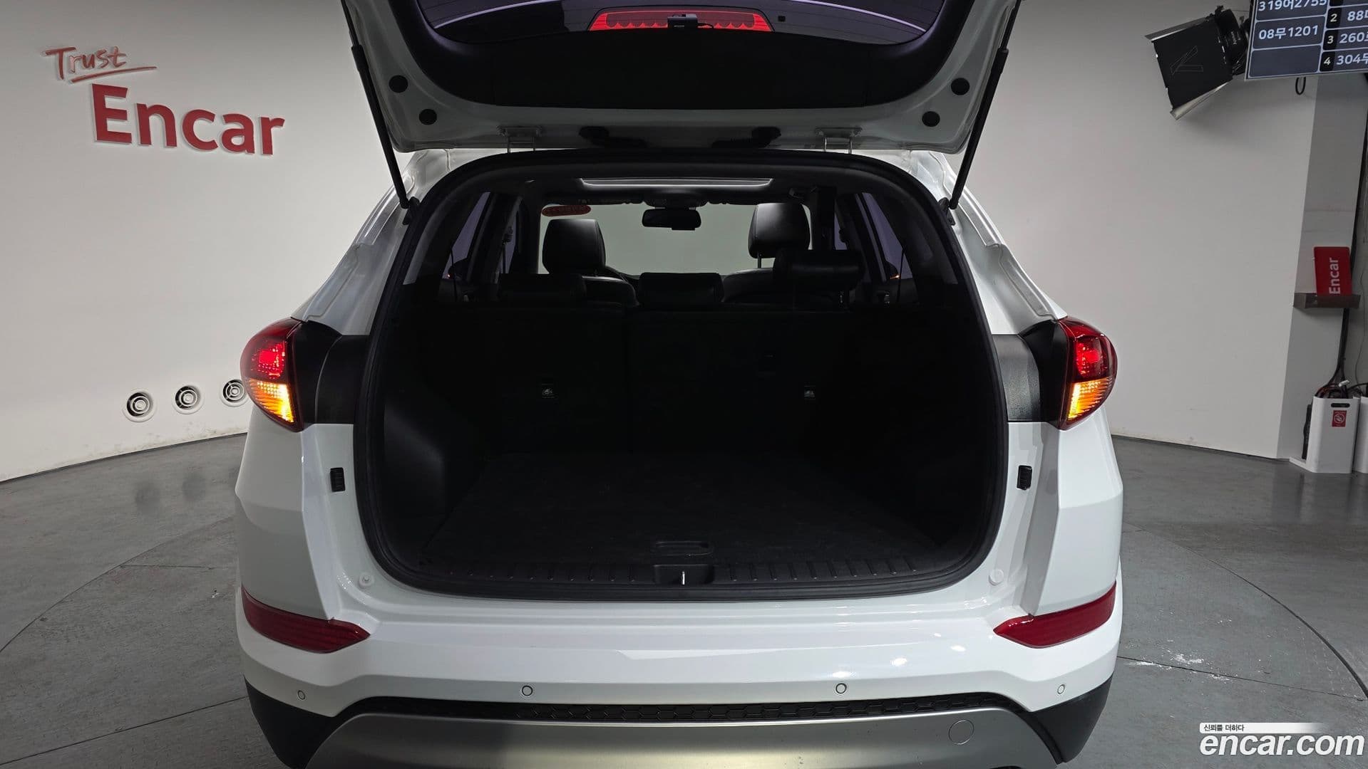 Main__Slider__Photo:Tucson Hyundai 2017.5-19