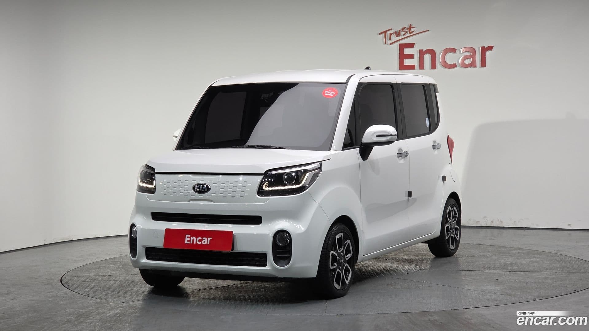 Main__Slider__Photo:RAY Kia 2021.4-0