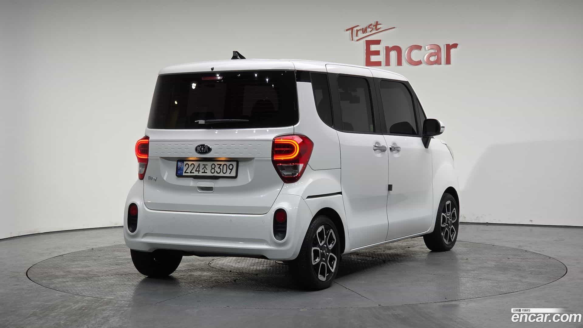 RAY Kia 2021.4-OUTER-002