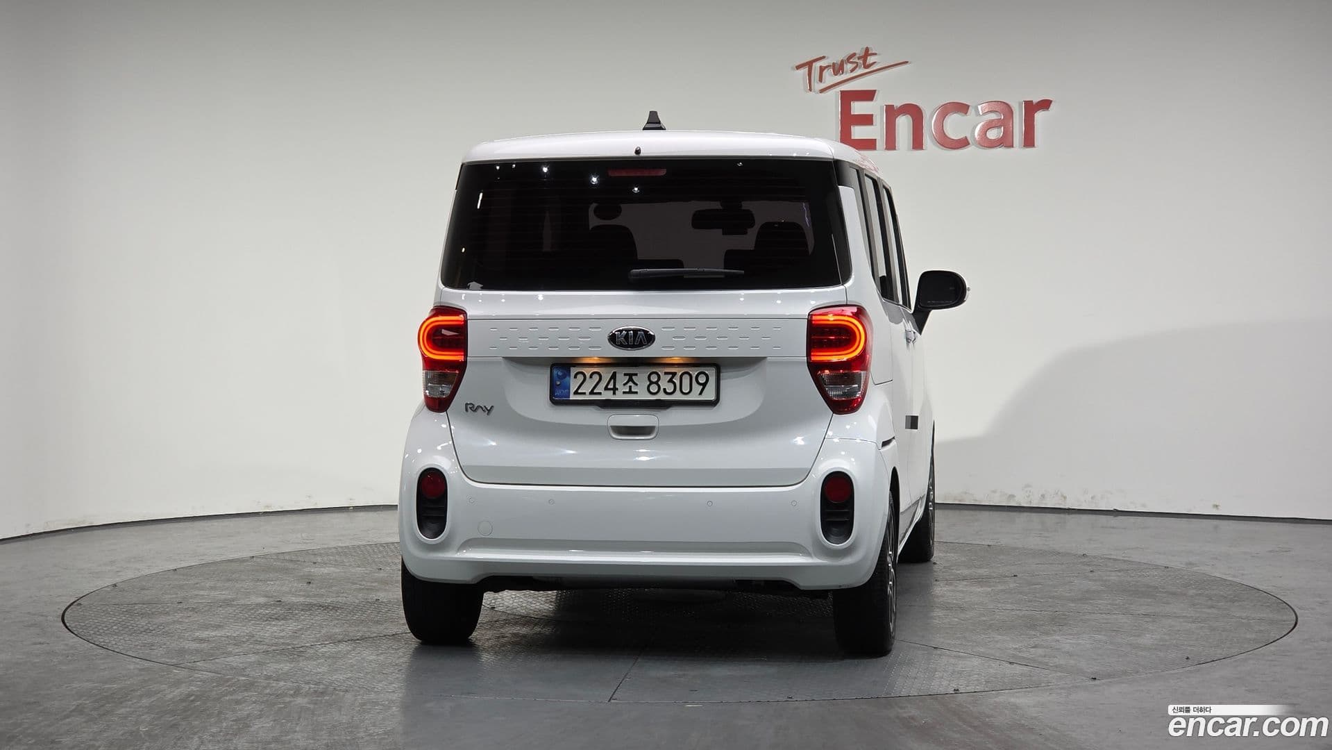 Main__Slider__Photo:RAY Kia 2021.4-3