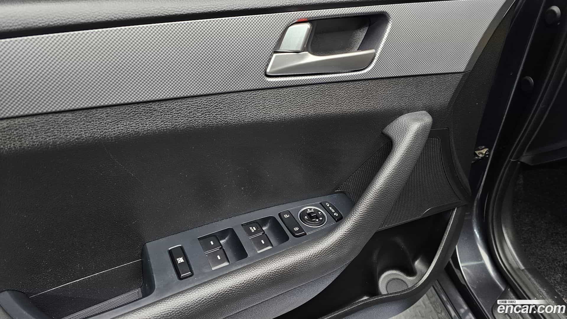 Sonata Hyundai 2019.1-OPTION-020