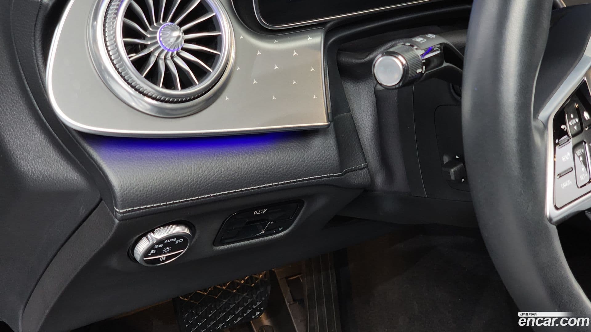 Main__Slider__Photo:EQE Mercedes-Benz 2022.9-13