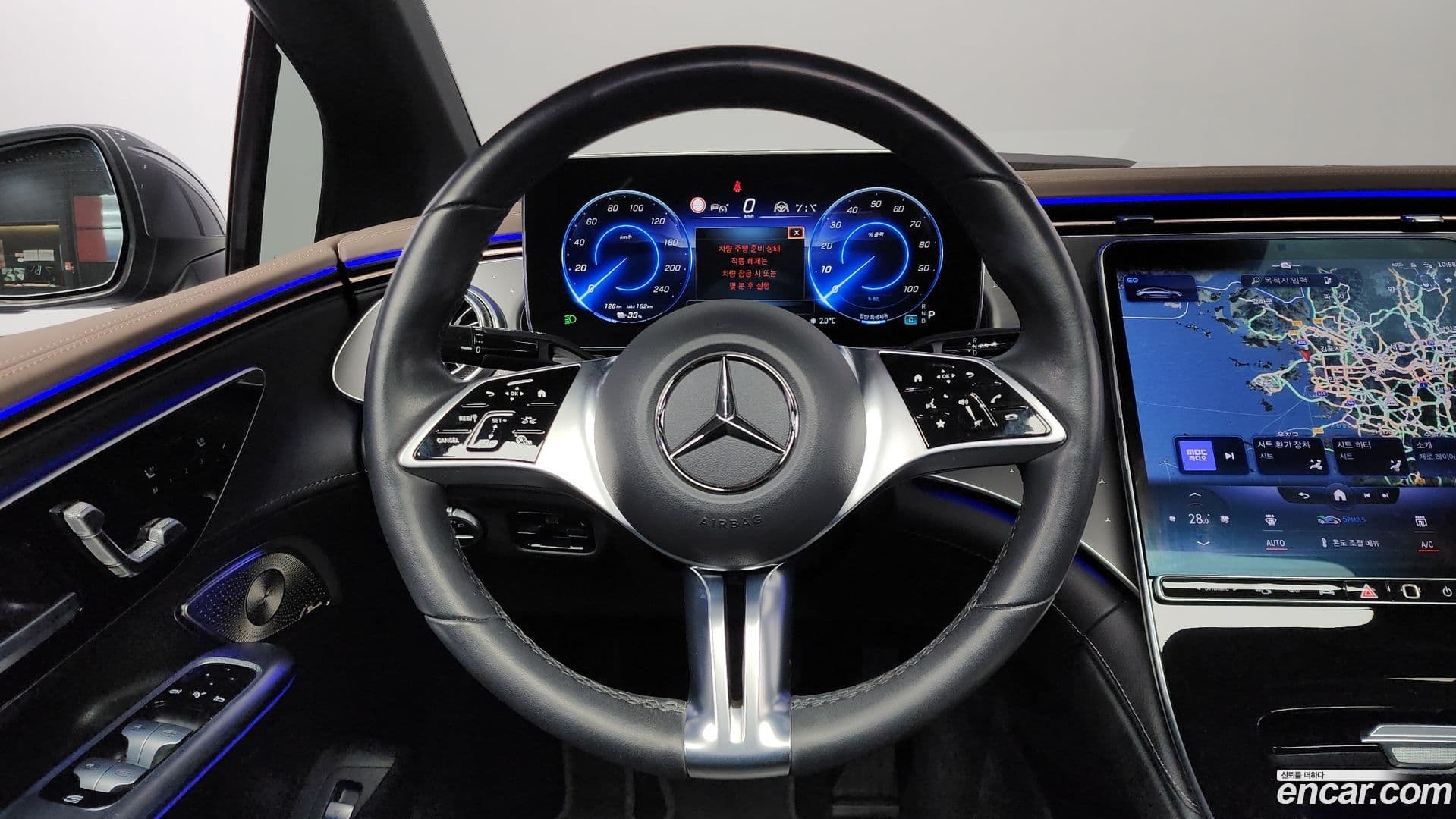 Main__Slider__Photo:EQE Mercedes-Benz 2022.9-14