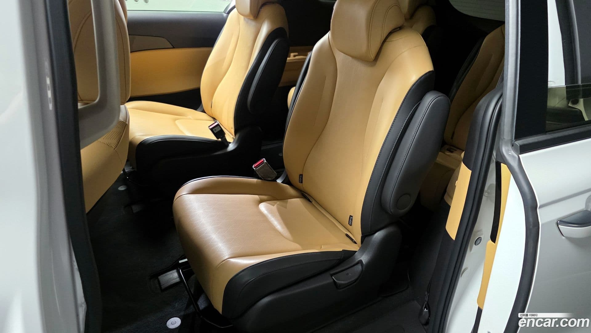 Main__Slider__Photo:Canival Kia 2022.11-10