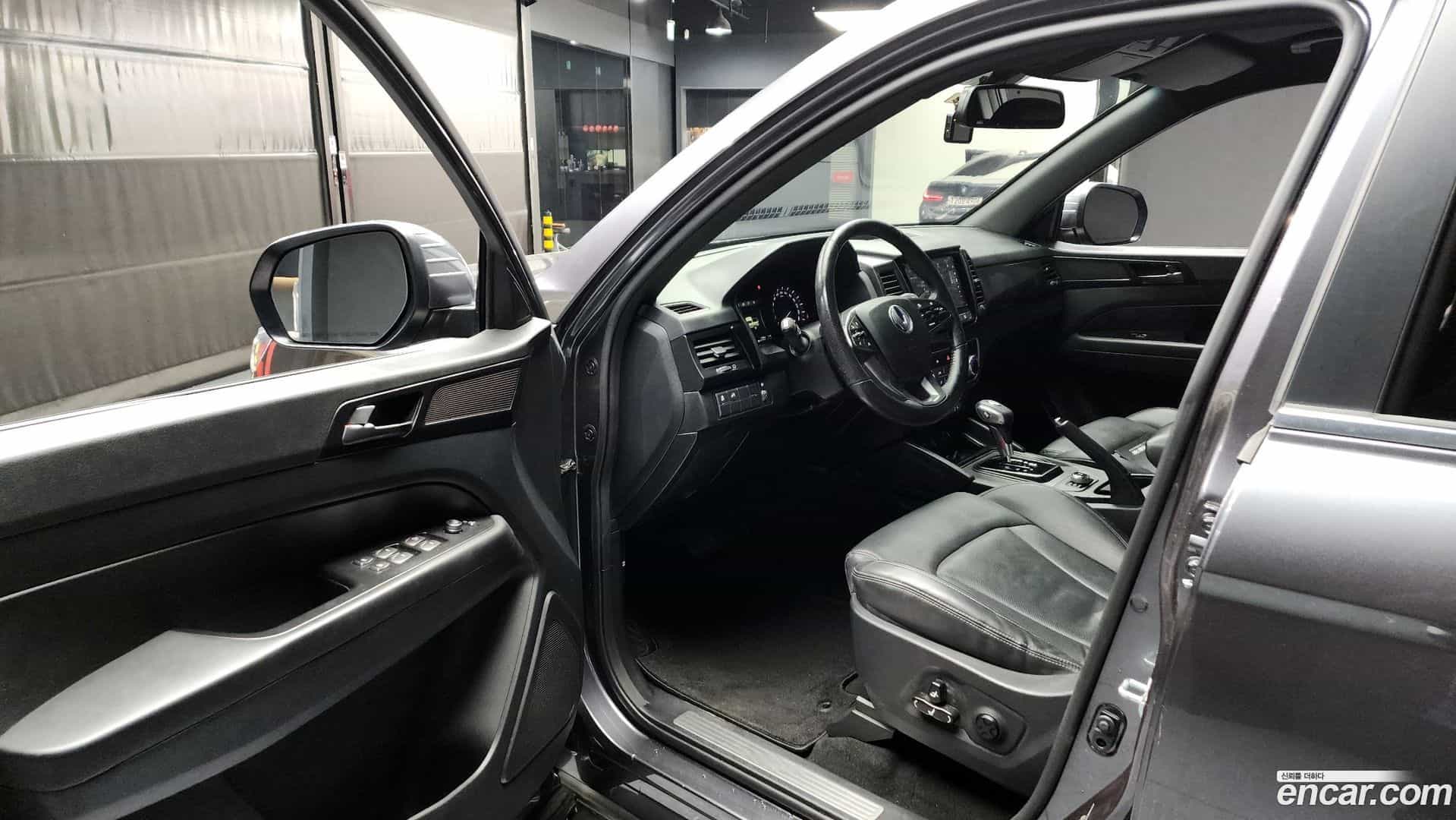 Rexton KG_Mobility_Ssangyong 2020.3-INNER-007