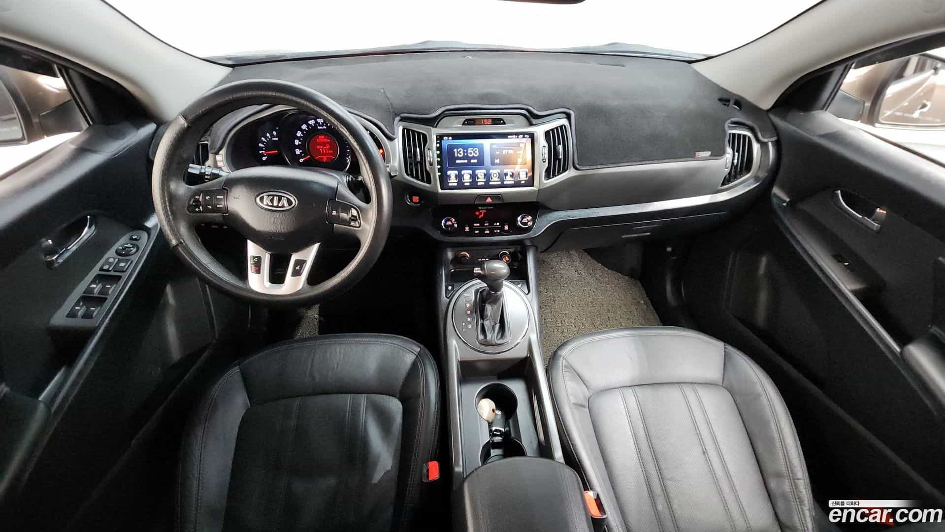 Sportage Kia 2011.11-INNER-007