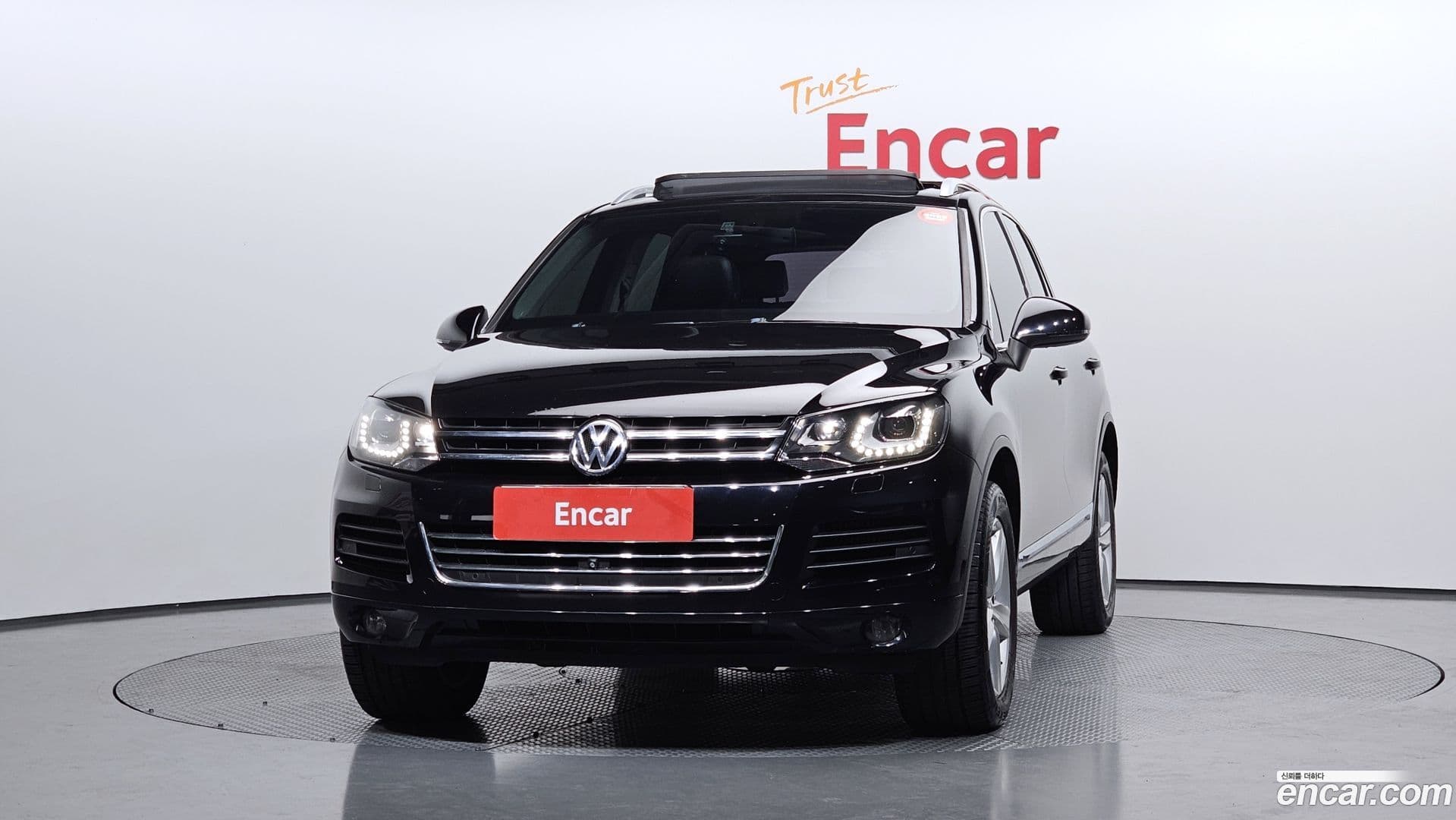 Main__Slider__Photo:Touareg Volkswagen 2014.7-2