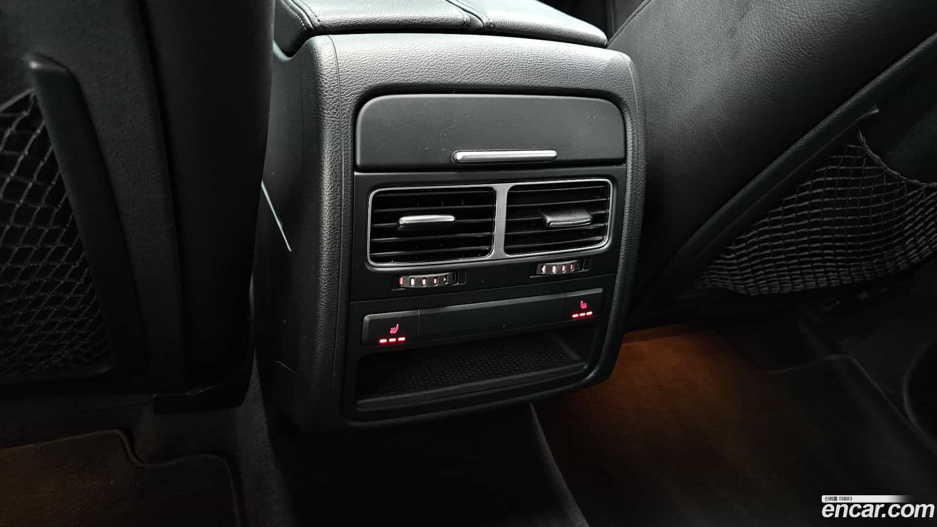 Touareg Volkswagen 2014.7-OPTION-022