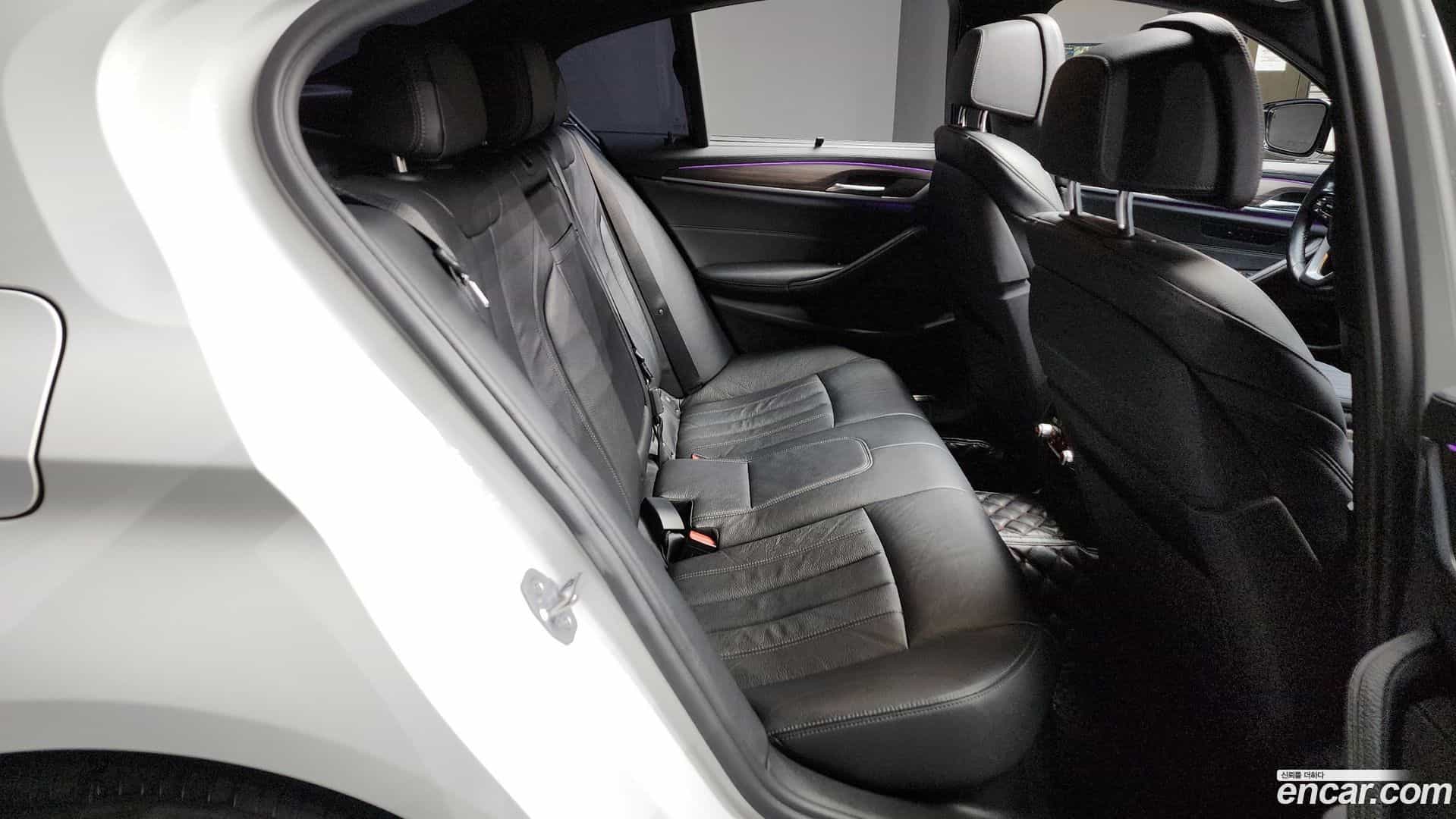 5-Series BMW 2017.8-OPTION-016