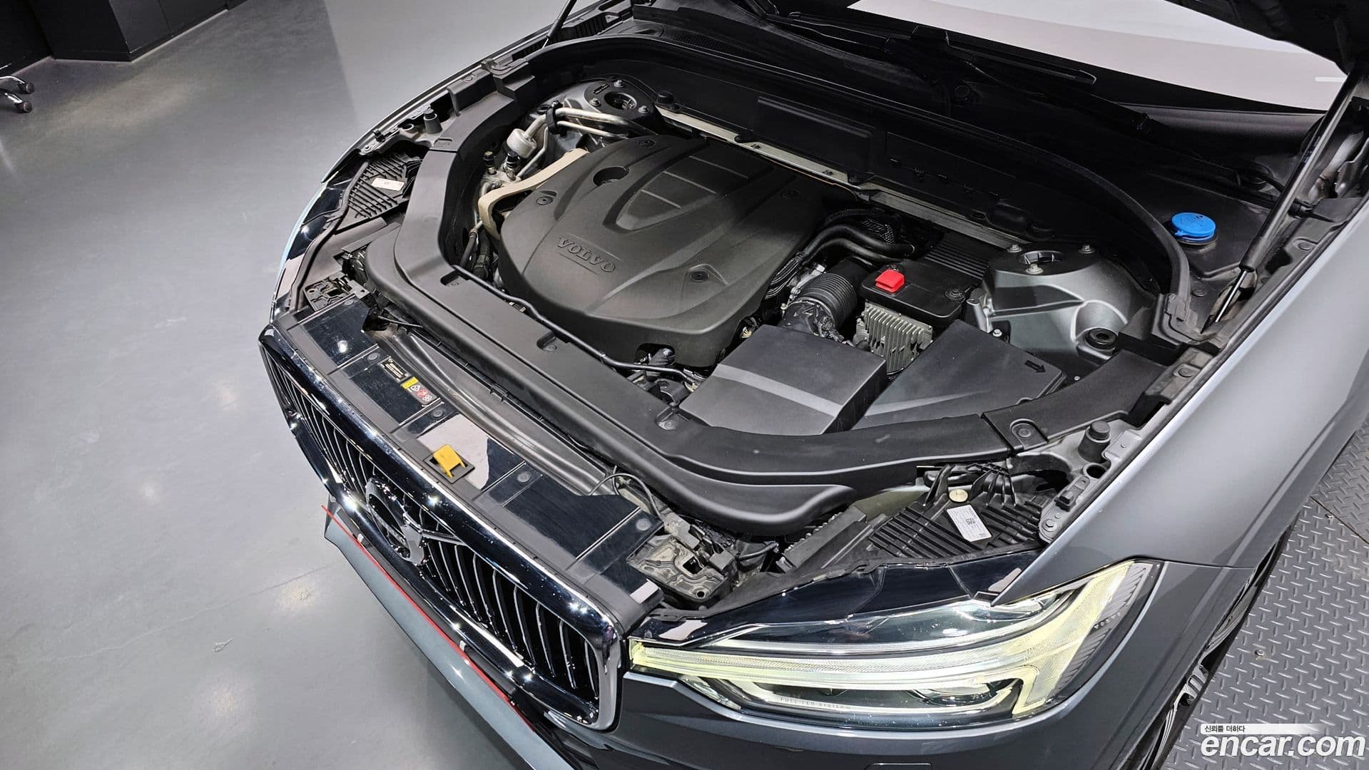 Main__Slider__Photo:XC60 Volvo 2018.9-5