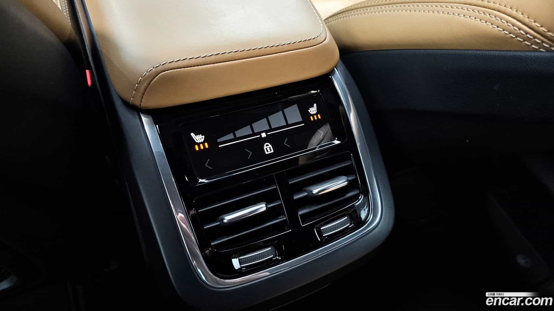 XC60 Volvo 2018.9-OPTION-021