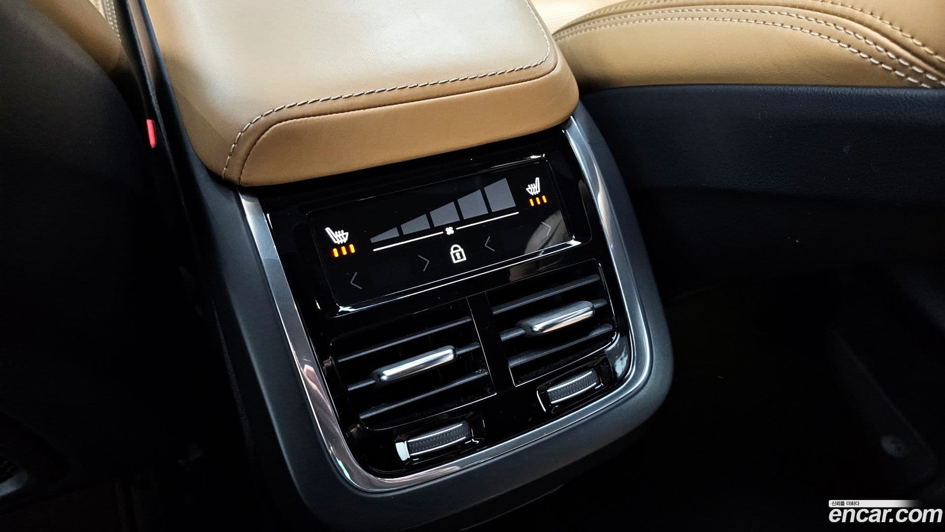 Main__Slider__Photo:XC60 Volvo 2018.9-16