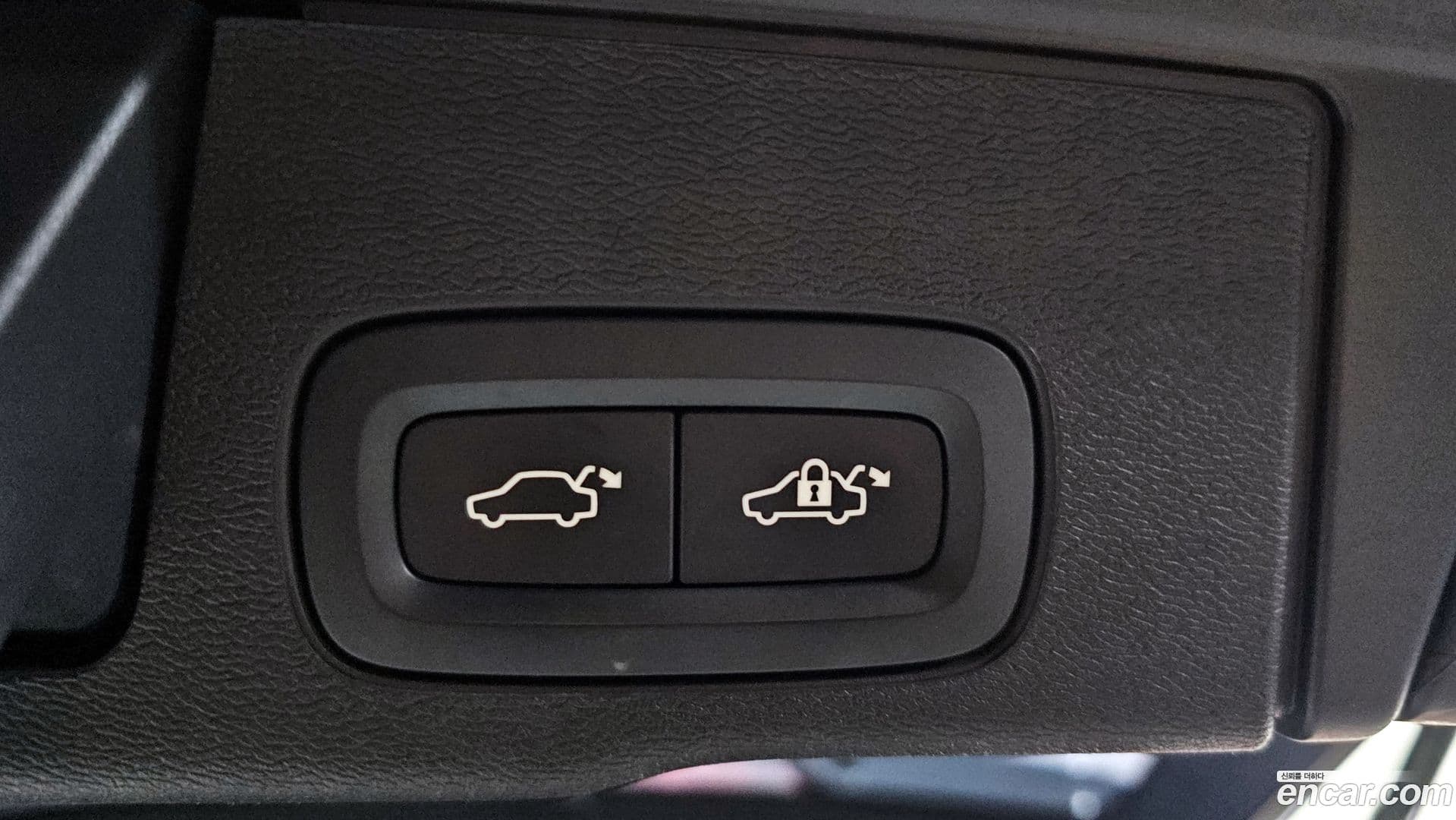 Main__Slider__Photo:XC60 Volvo 2018.9-19