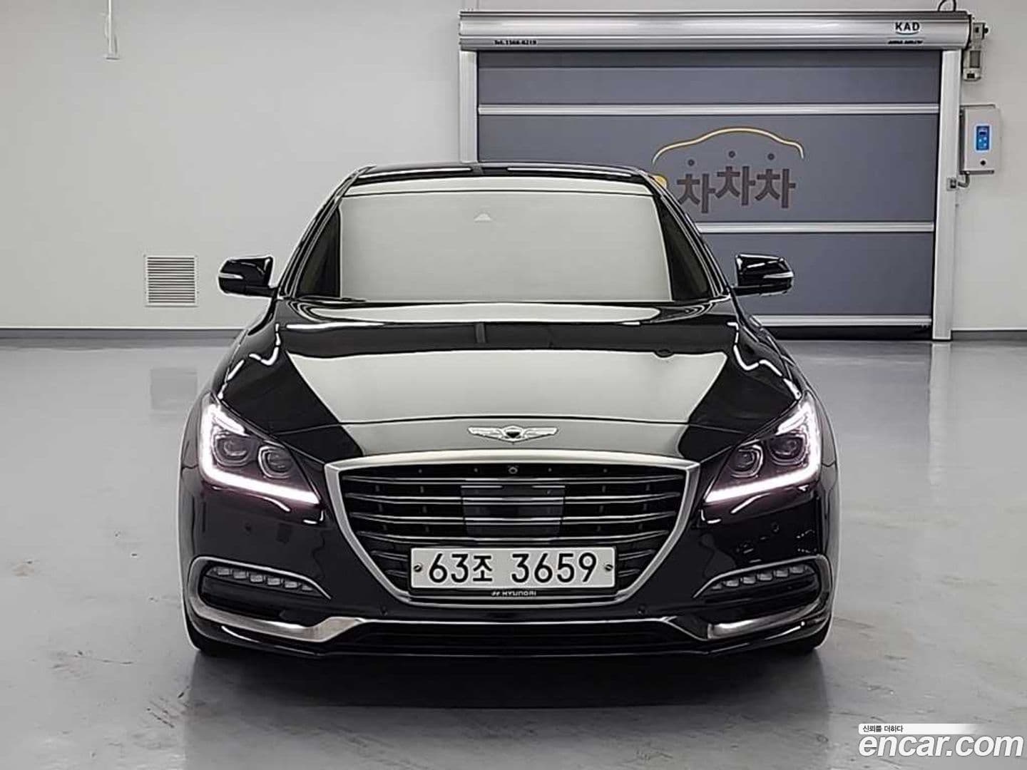 Main__Slider__Photo:G80 Genesis 2017.8-1