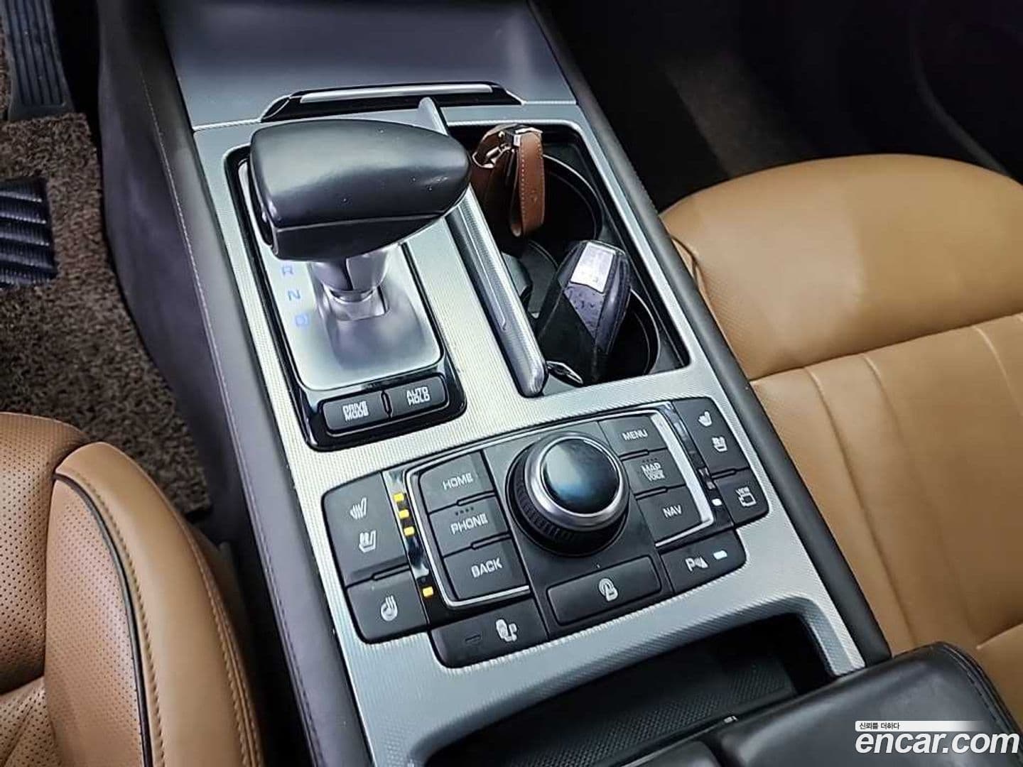 Main__Slider__Photo:G80 Genesis 2017.8-7