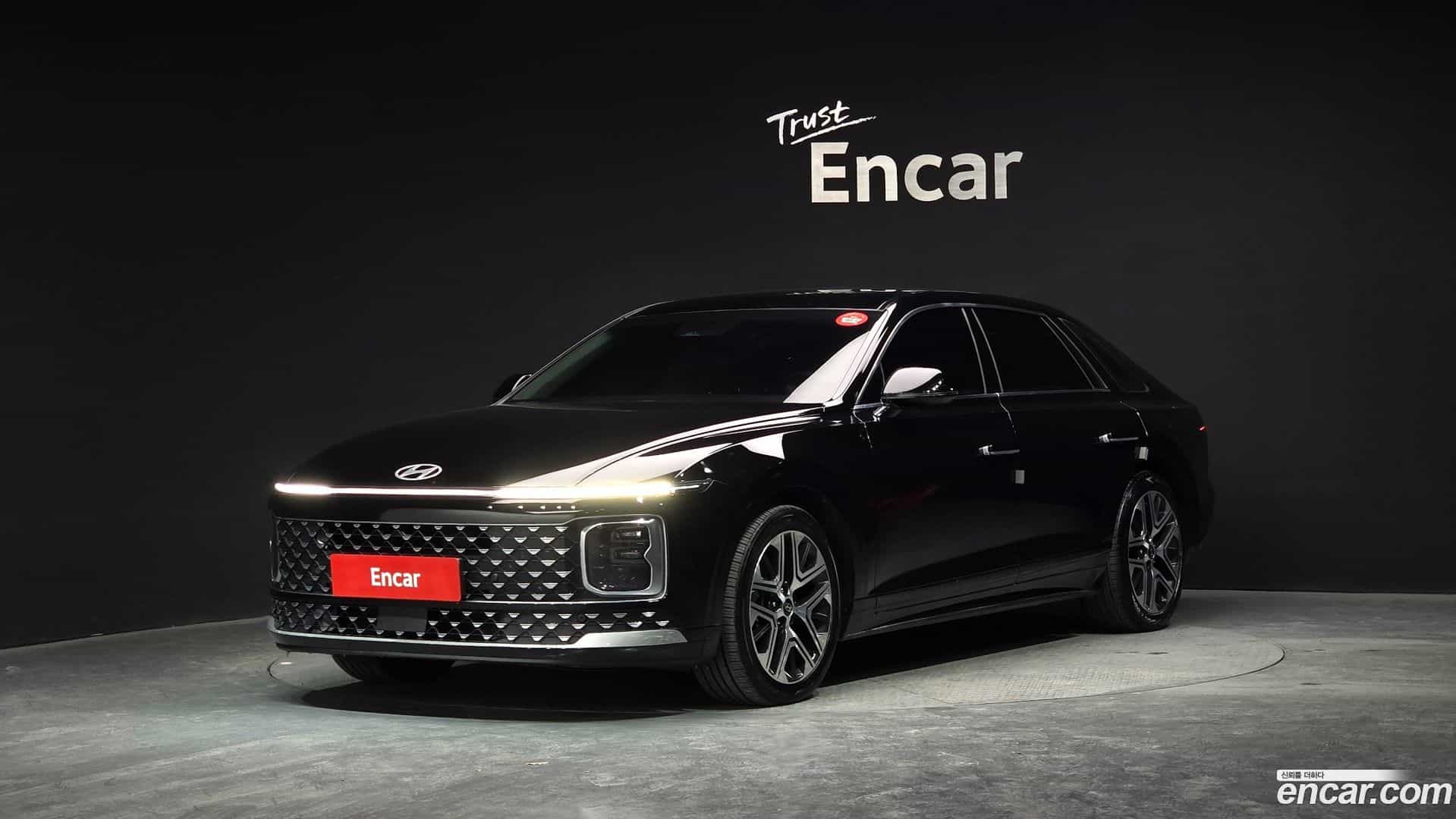 Grandeur Hyundai 2023.5-OUTER-001