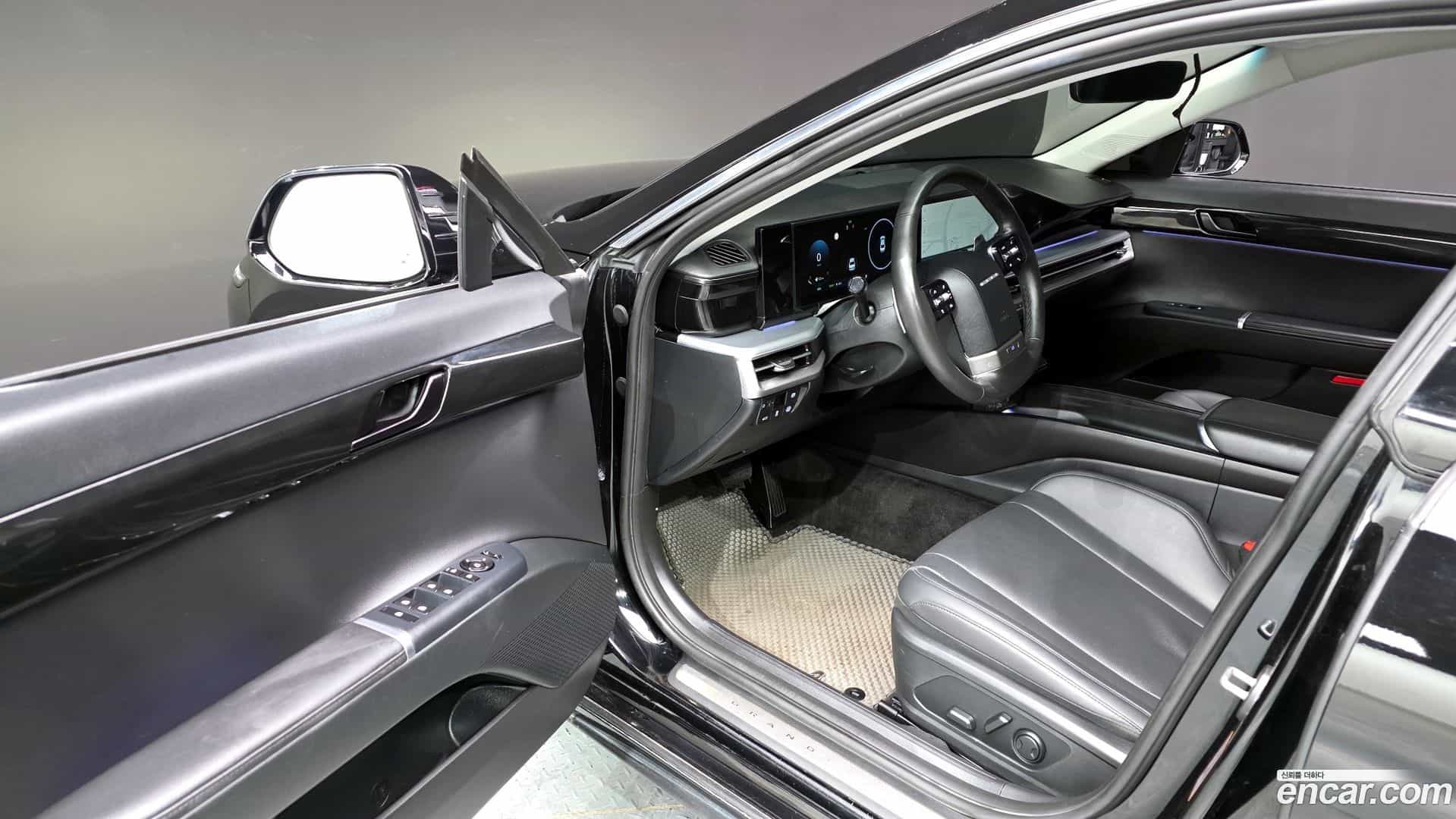 Grandeur Hyundai 2023.5-INNER-010