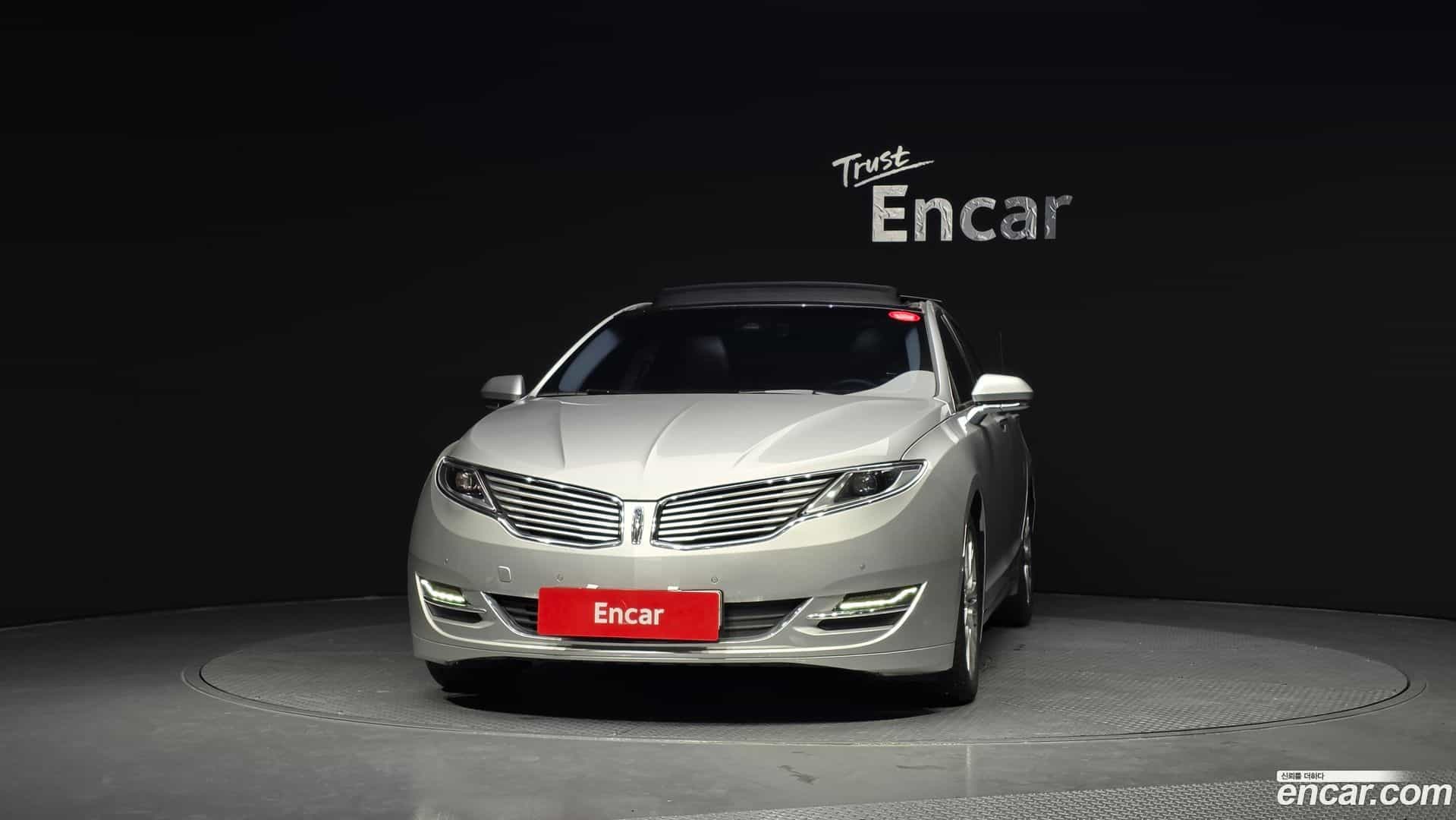 MKZ Lincoln 2014.7-OUTER-003