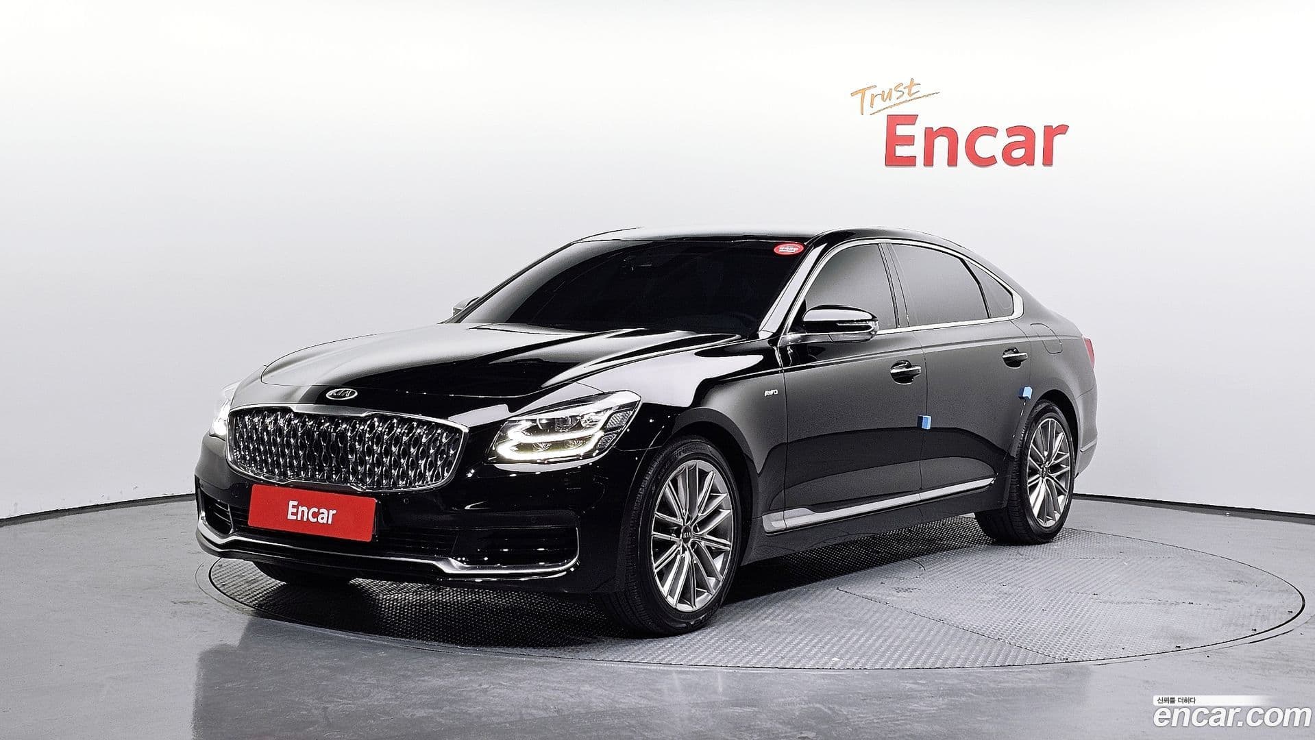 Main__Slider__Photo:K9 Kia 2020.1-0