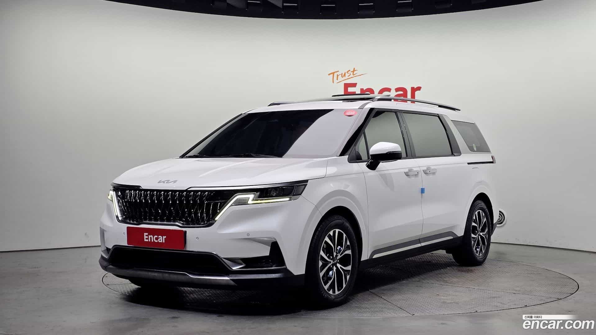 Canival Kia 2021.11-OUTER-001