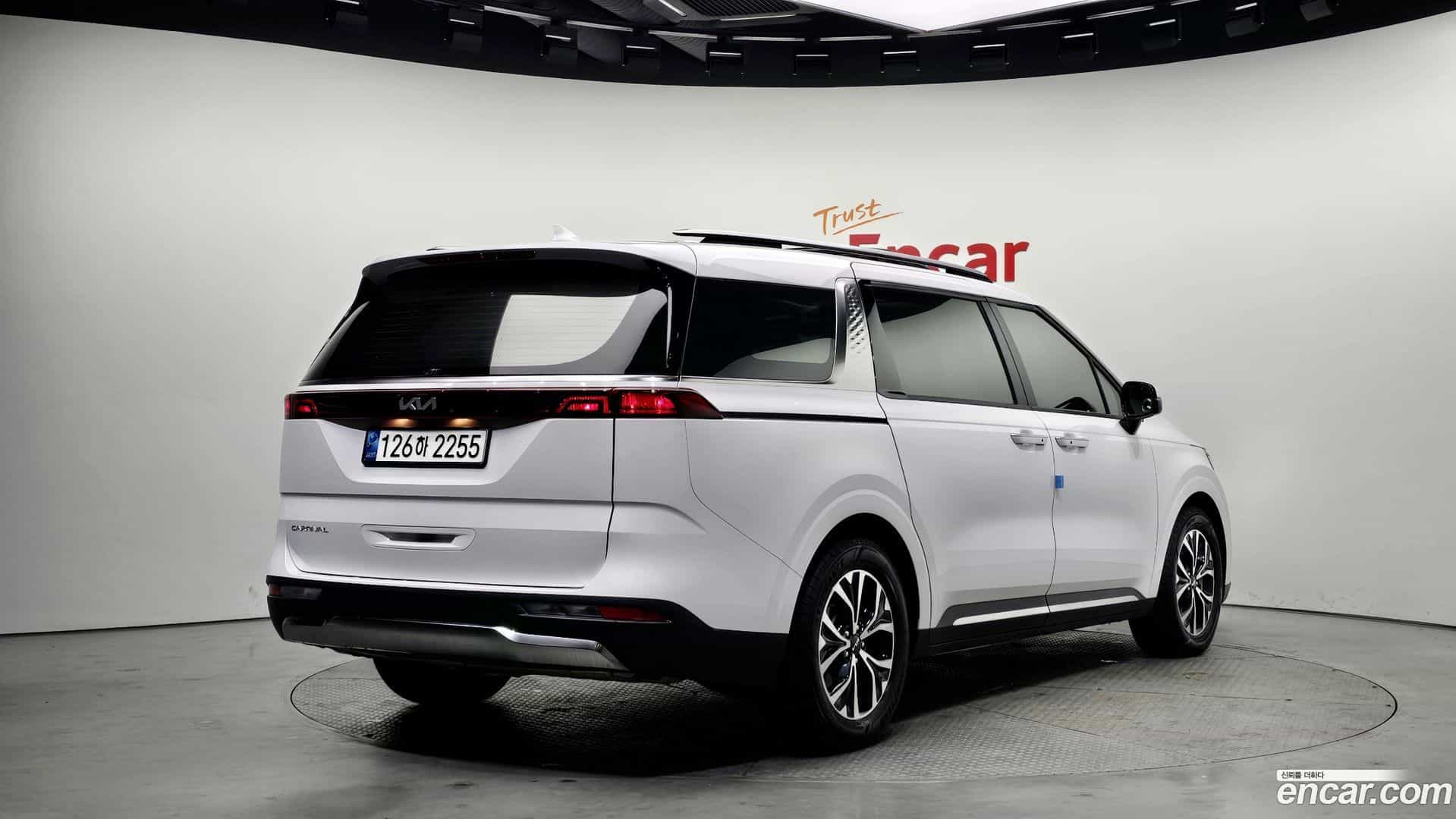 Canival Kia 2021.11-OUTER-002