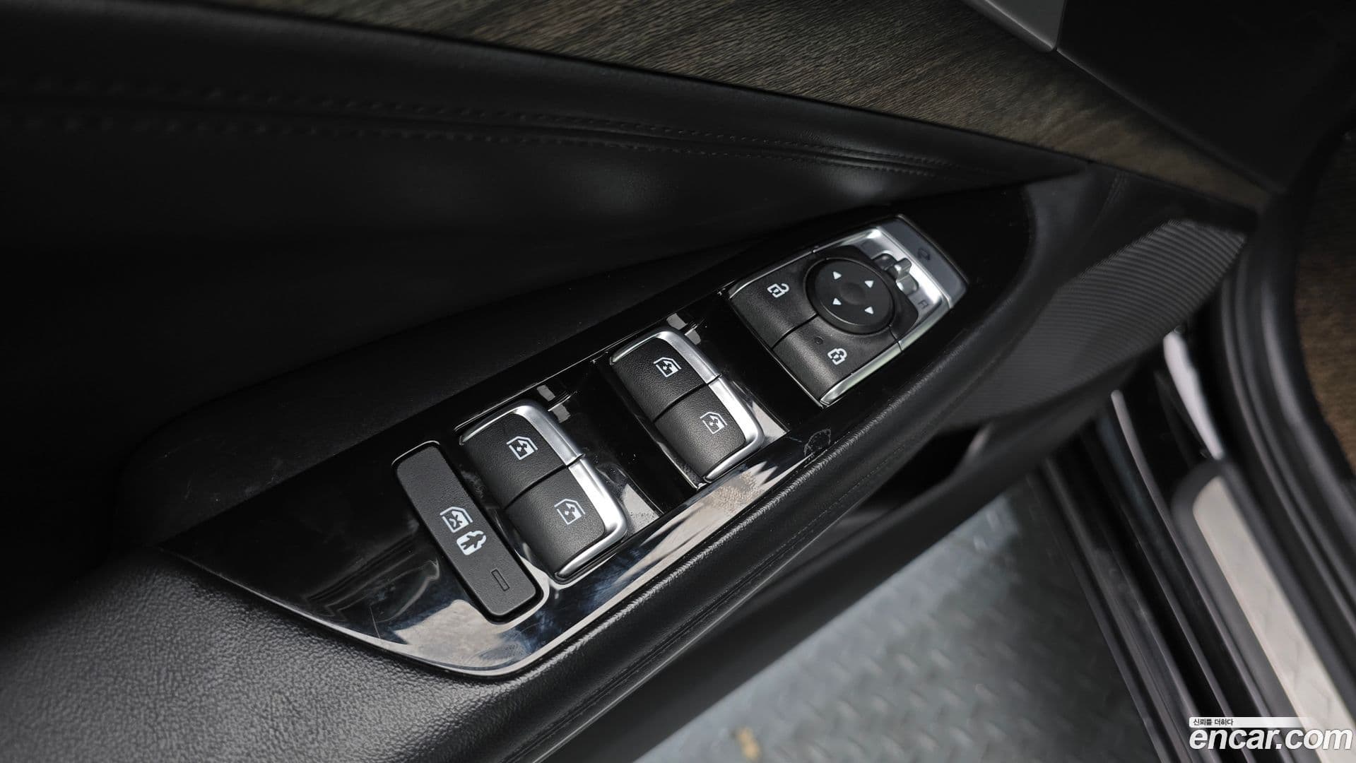 Main__Slider__Photo:K8 Kia 2021.7-13