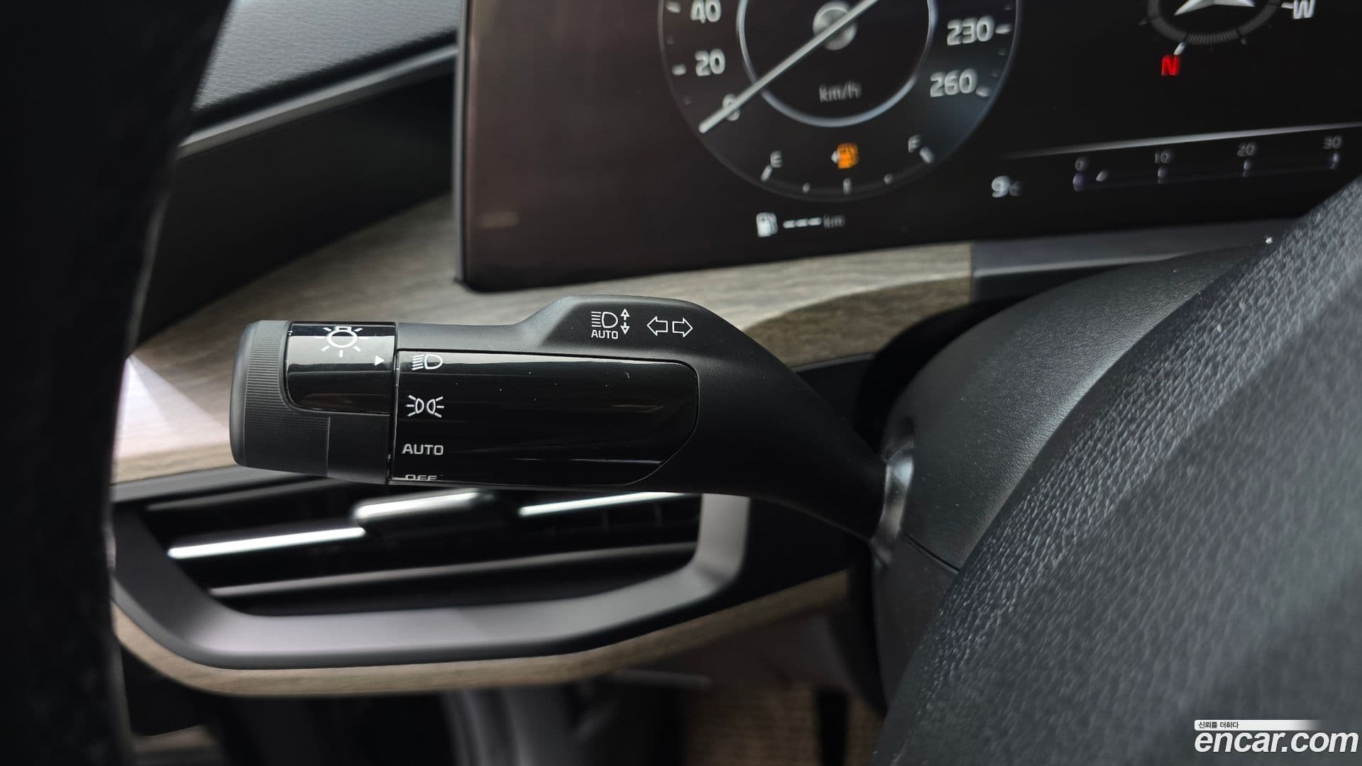 Main__Slider__Photo:K8 Kia 2021.7-15