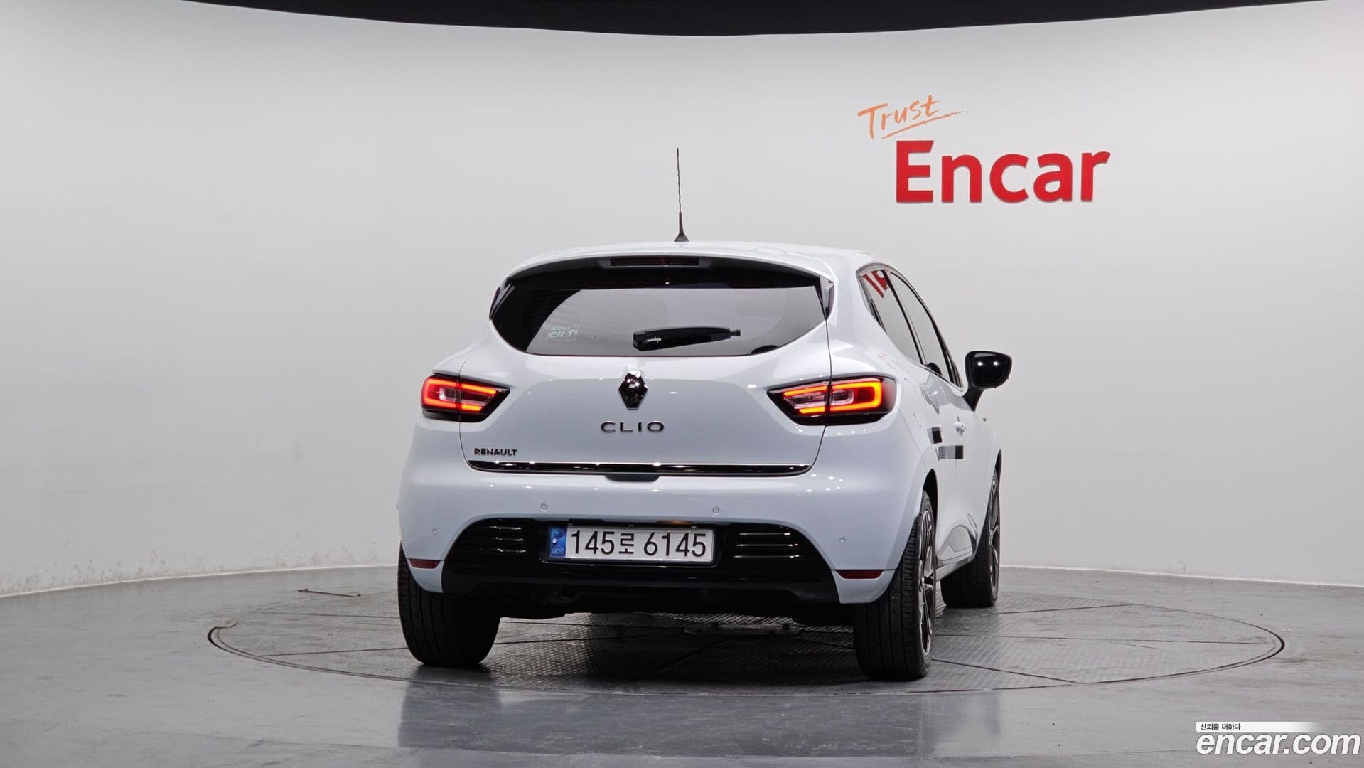 Main__Slider__Photo:Cilo Renault-KoreaSamsung 2018.11-3