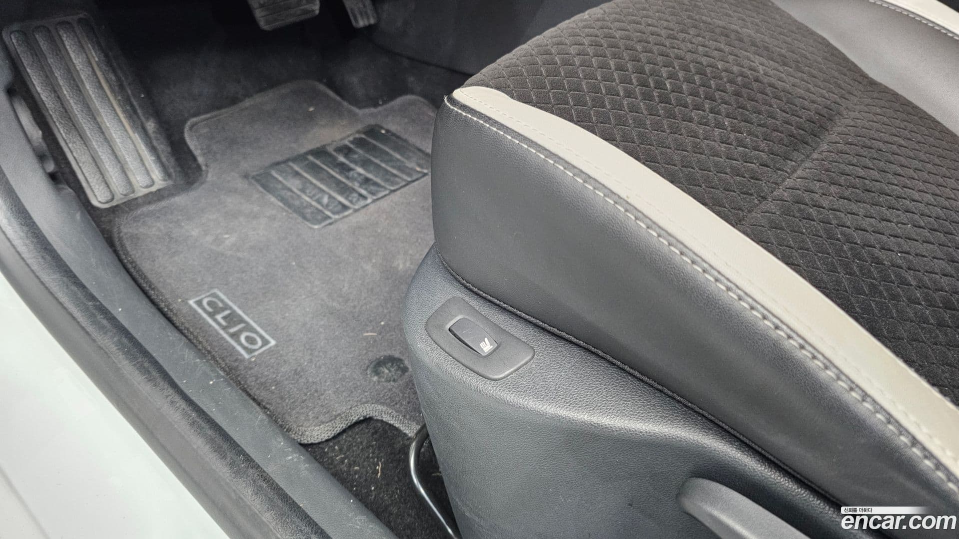 Main__Slider__Photo:Cilo Renault-KoreaSamsung 2018.11-18